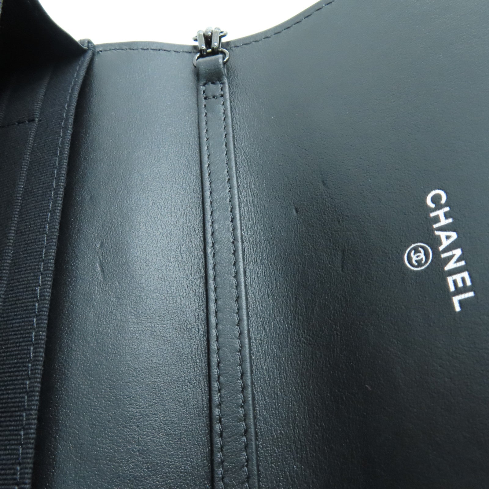 CHANEL 斜紋牛皮皮革2.55 Chain Shoulder鏈帶肩背袋黑色