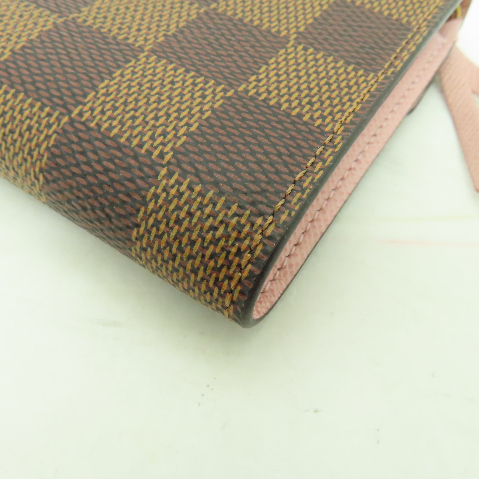 LOUIS VUITTON Damier Ebene Victorine金扣錢包棕色/粉紅色