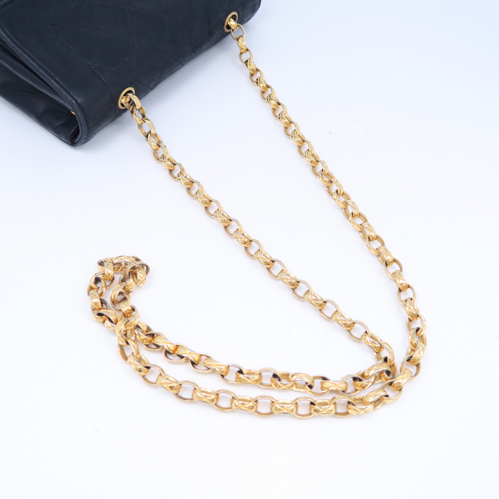 CHANEL 菱格羊皮皮革Chain Shoulder Bag金扣肩背袋黑色