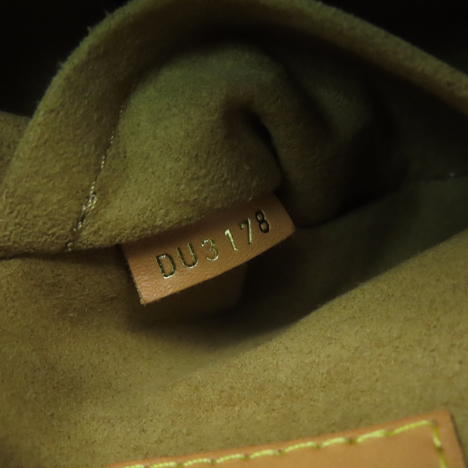 LOUIS VUITTON Monogram Boite Chapeau Souple MM金扣肩背袋啡色