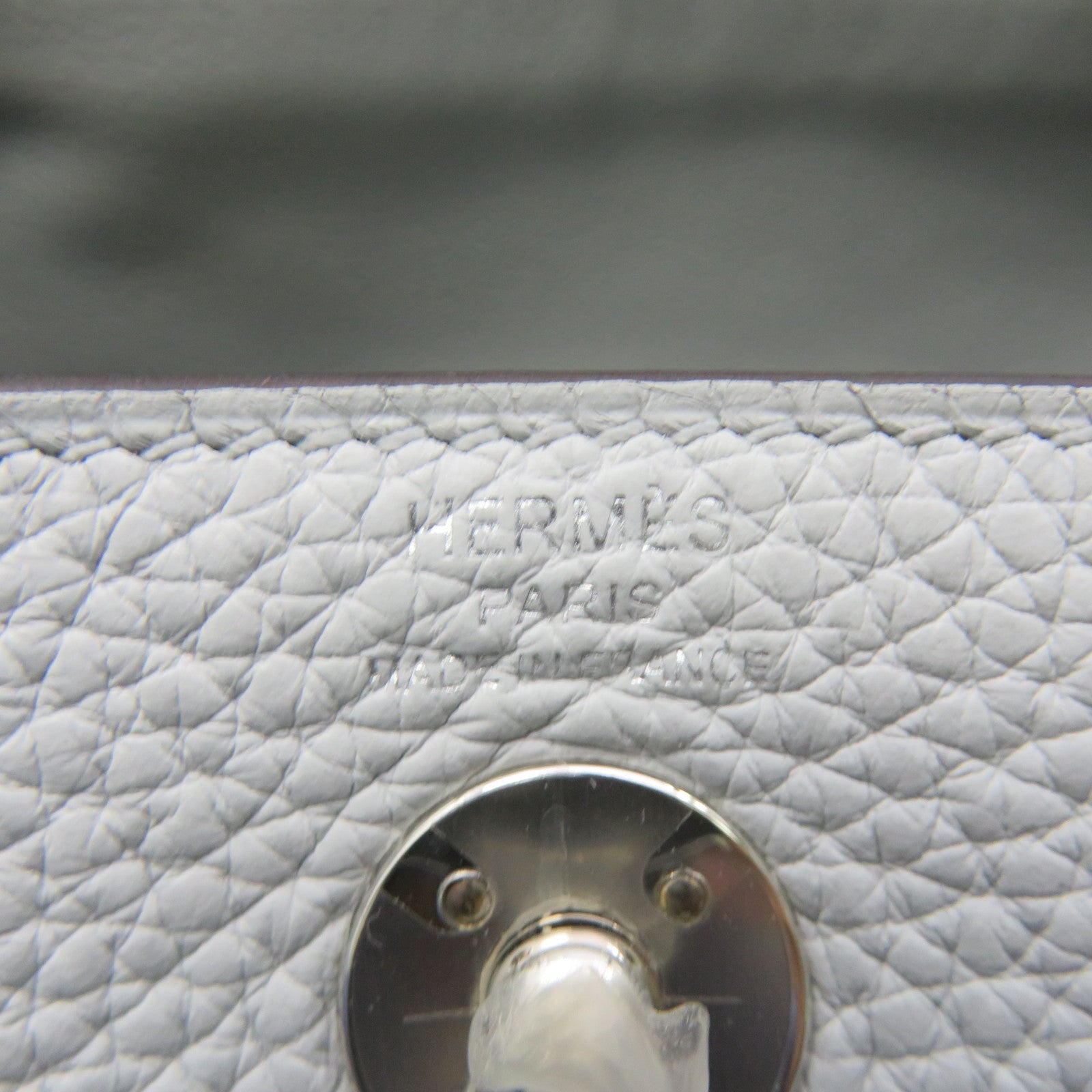 HERMES Clemence皮革Mini Lindy银扣肩背袋浅蓝