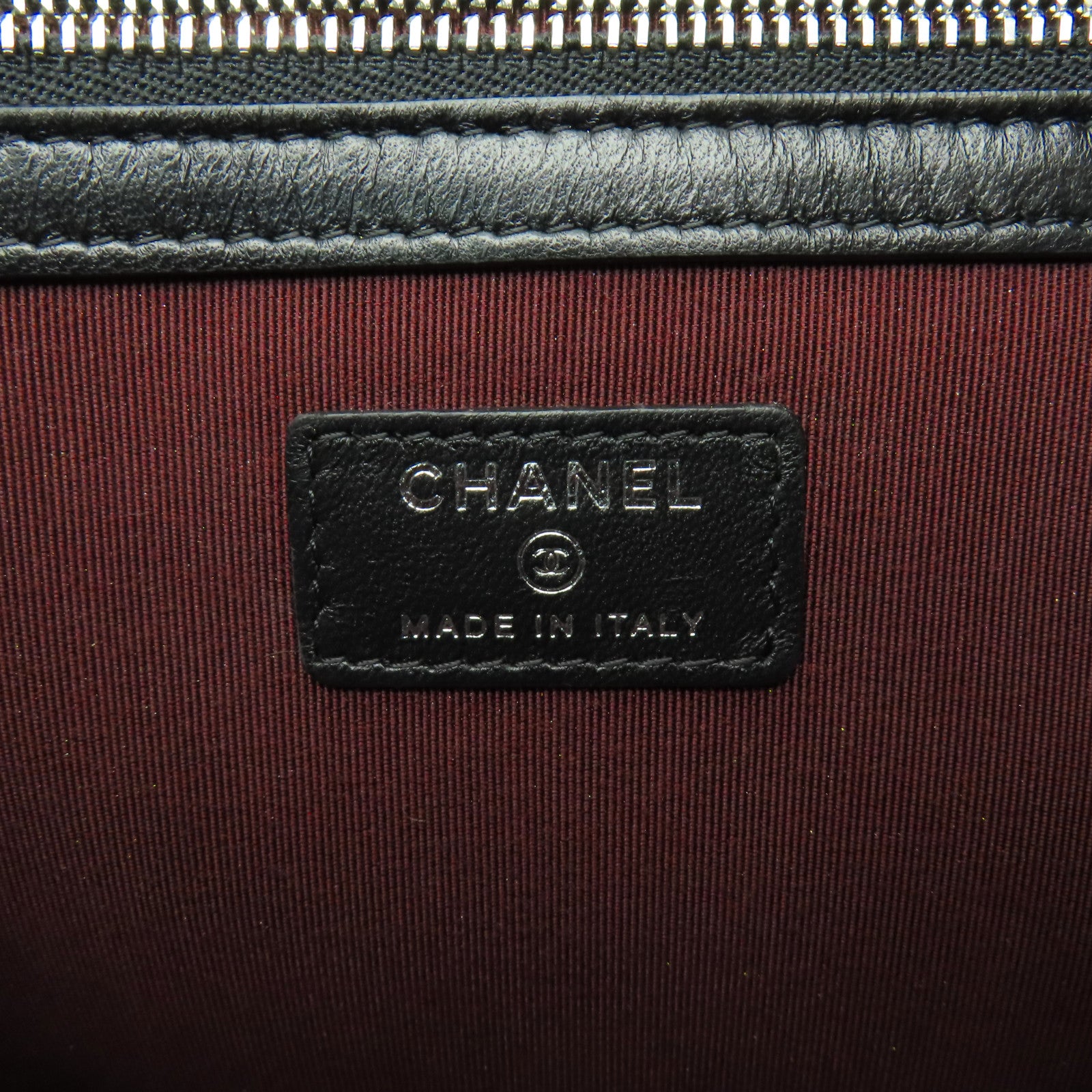 CHANEL 菱格羊皮皮革Clutch銀扣手拿包黒色