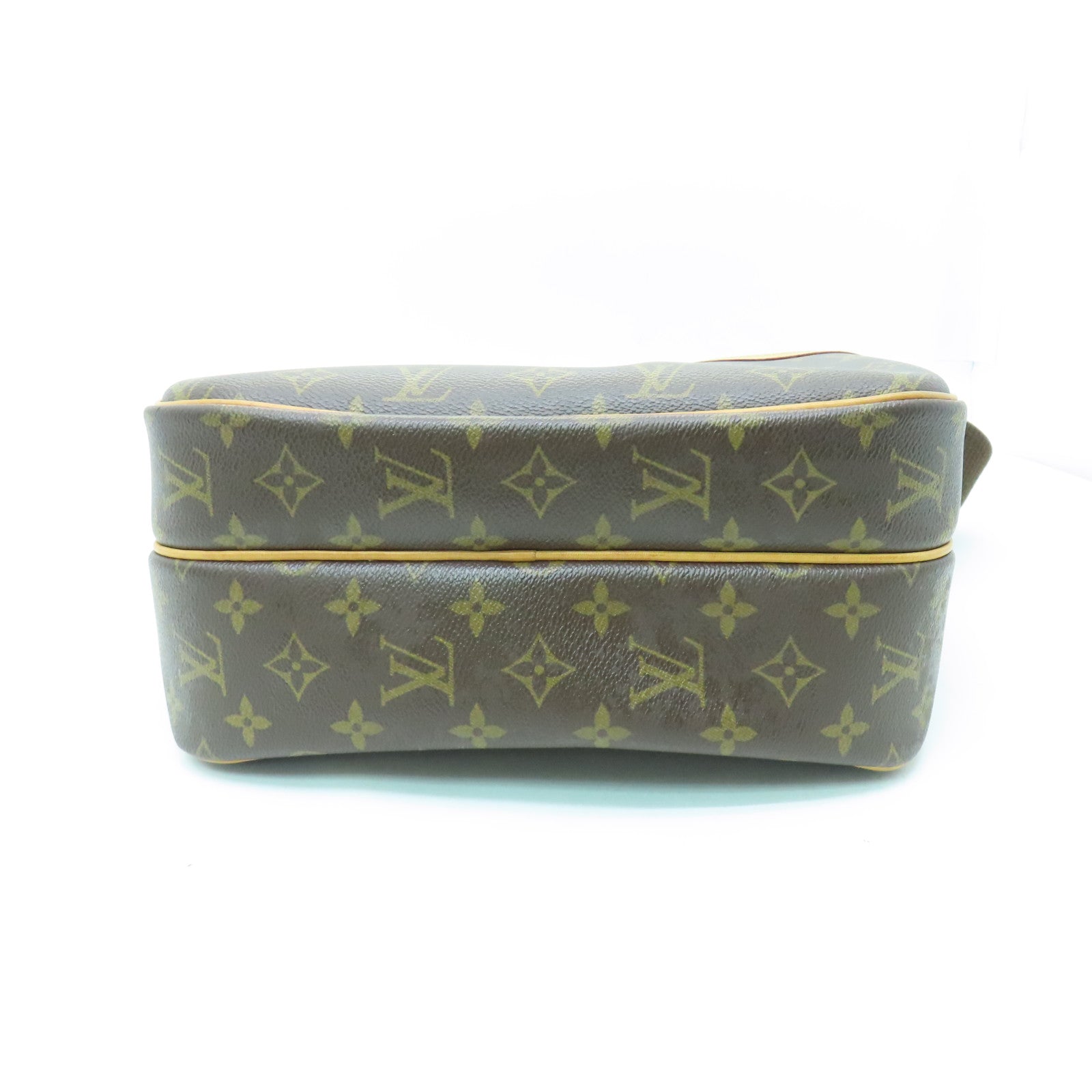 LOUIS VUITTON Monogram Reporter Gold Buckle Shoulder Bag Brown