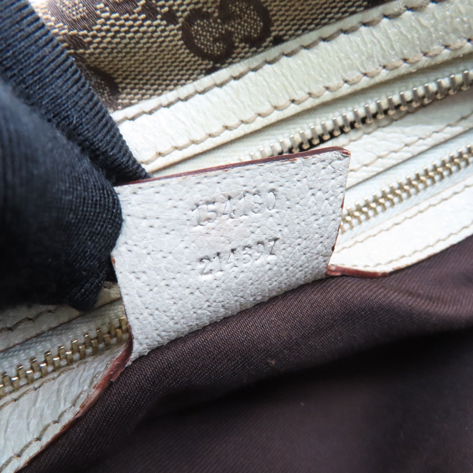 GUCCI 帆布Shoulder Bag金扣肩背袋啡色