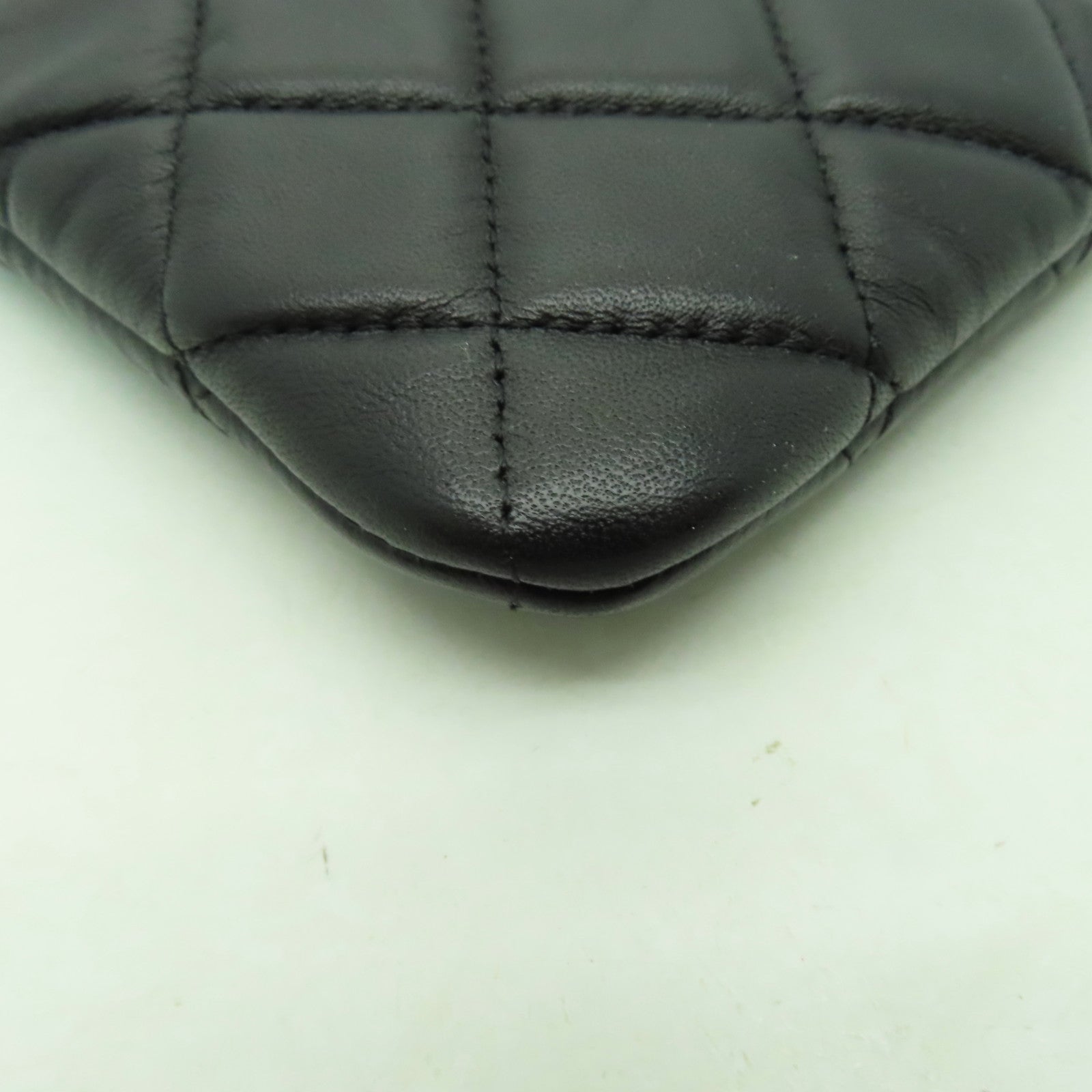 CHANEL 菱格羊皮皮革Clutch銀扣手拿包黒色