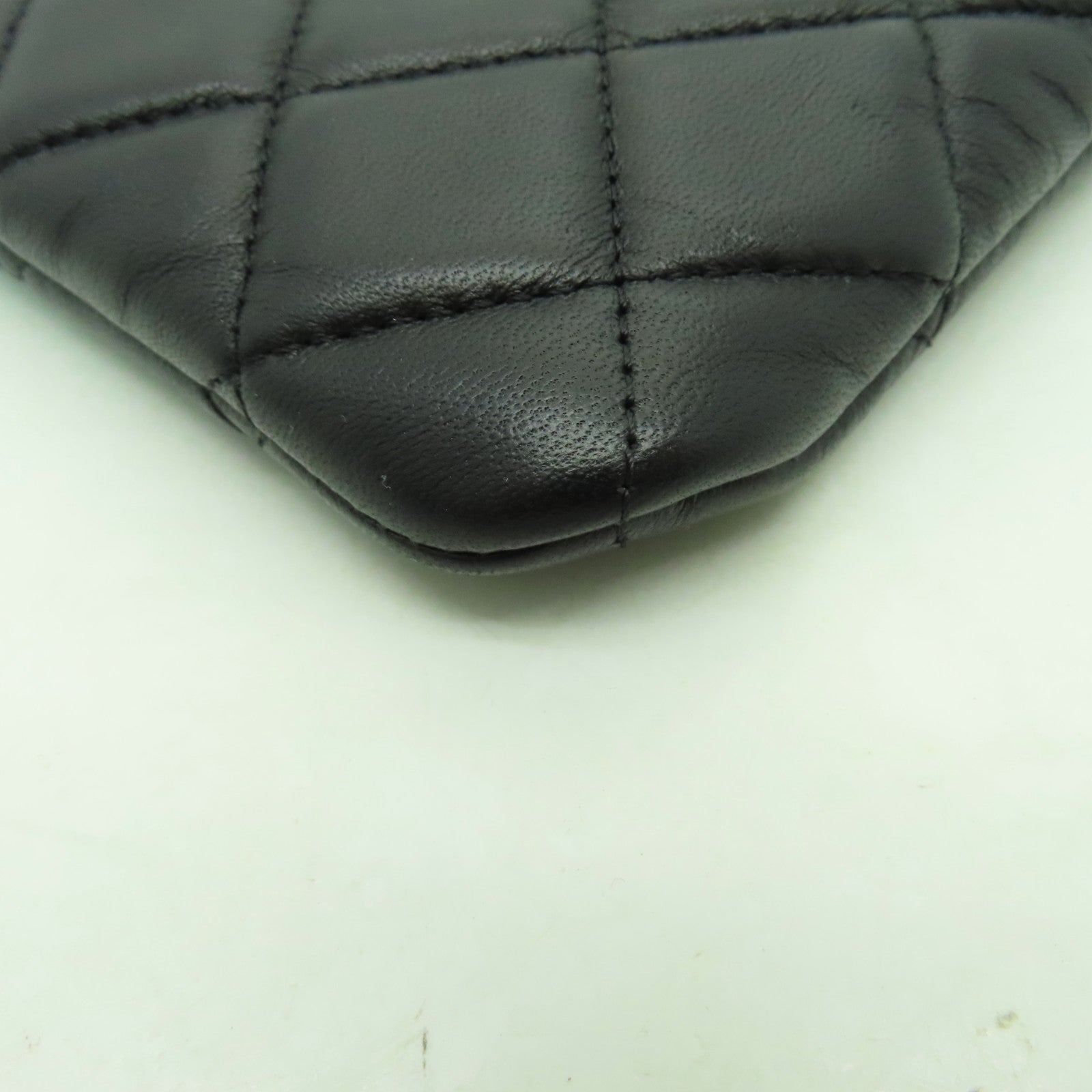 CHANEL 菱格羊皮皮革Clutch銀扣手拿包黒色
