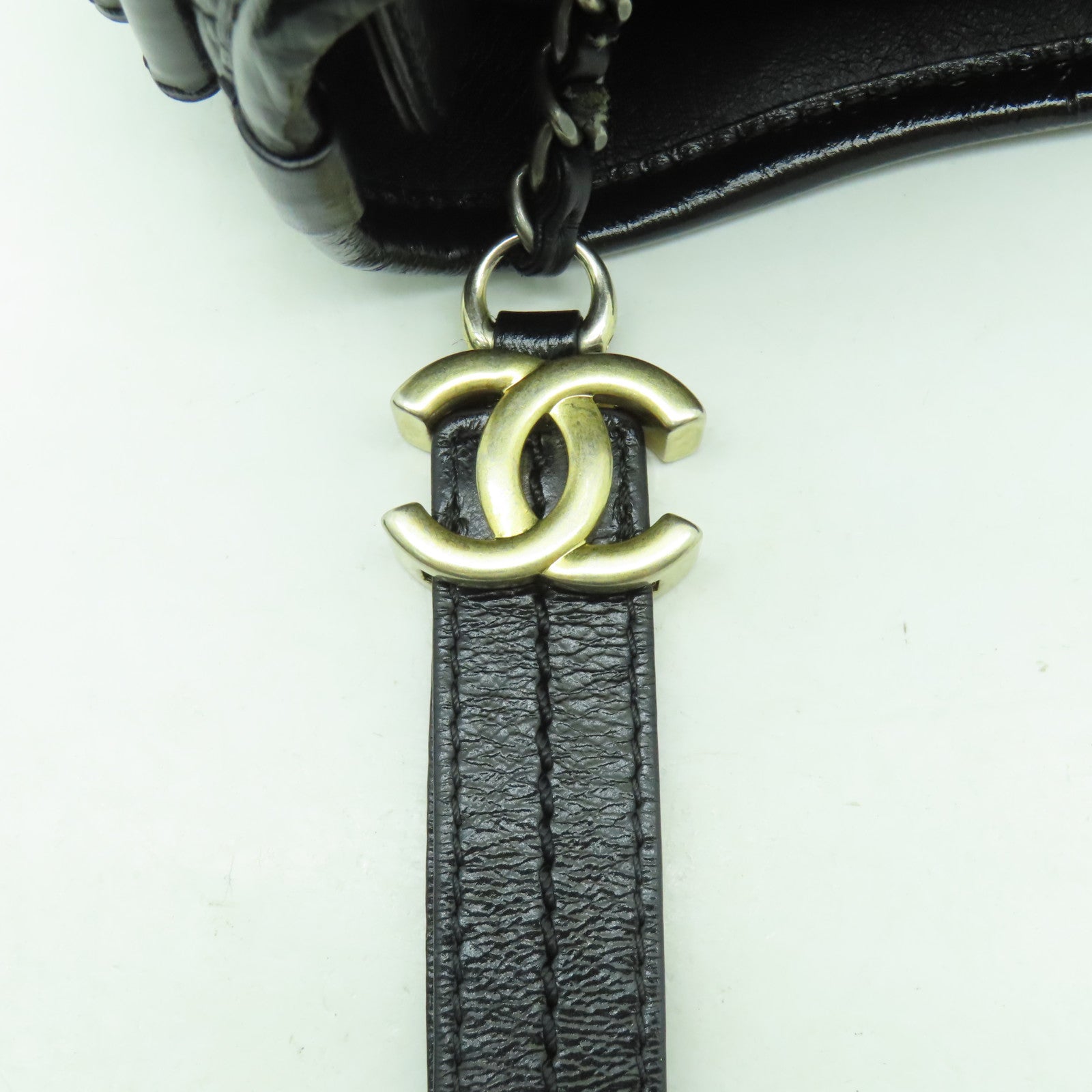 CHANEL 【激減優惠】菱格牛皮皮革Gabrielle Large金扣/銀扣鏈帶肩背袋黑色