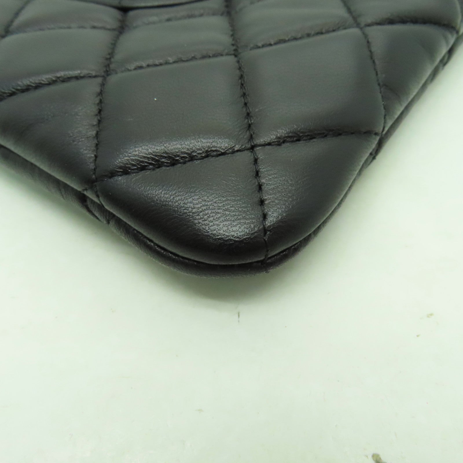 CHANEL 菱格羊皮皮革Clutch銀扣手拿包黒色