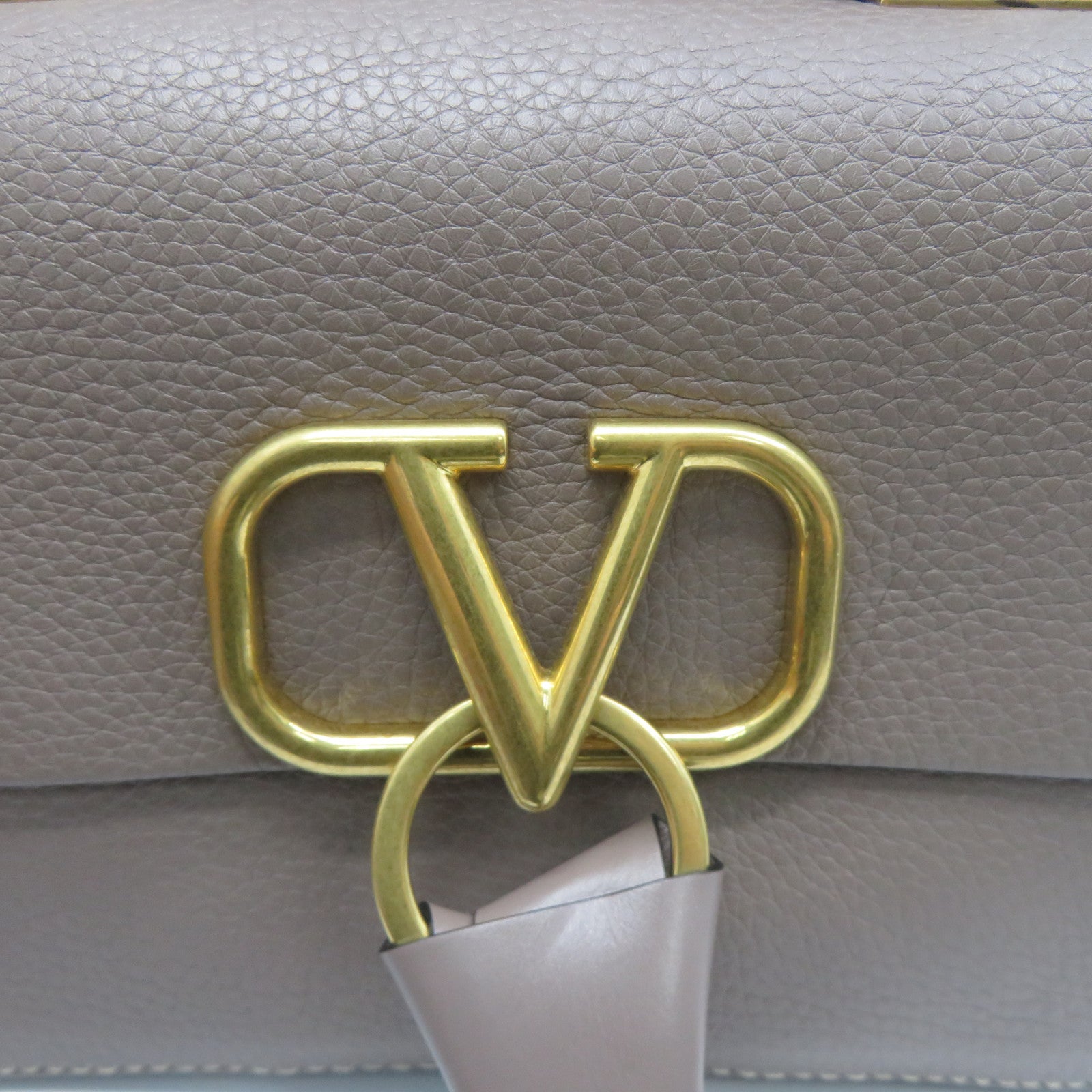 Valentino 牛皮皮革2 Way Shoulder金扣手挽肩背兩用袋灰色