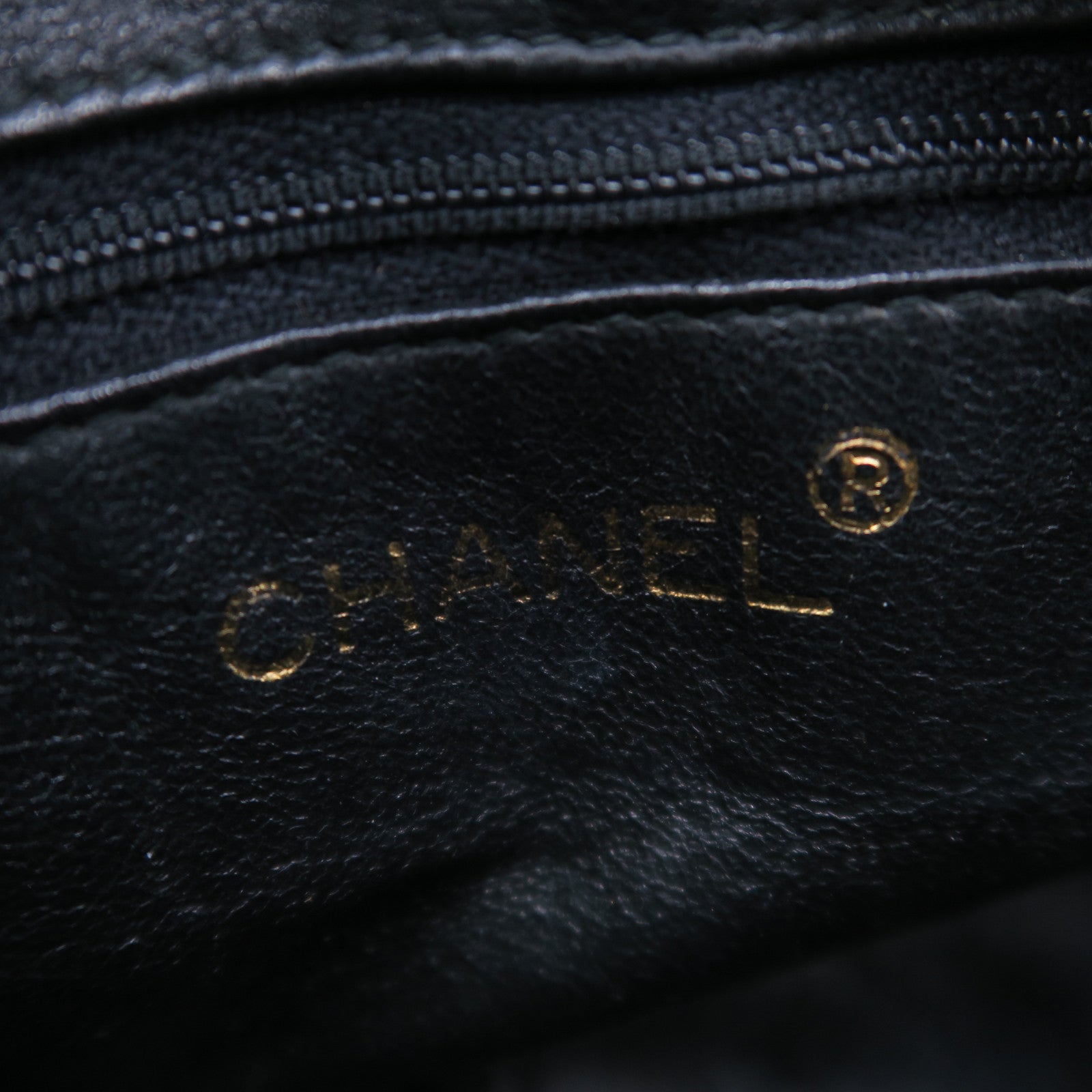 CHANEL 菱格牛皮皮革Chain Shoulder Bag金扣鏈帶肩背袋黑色
