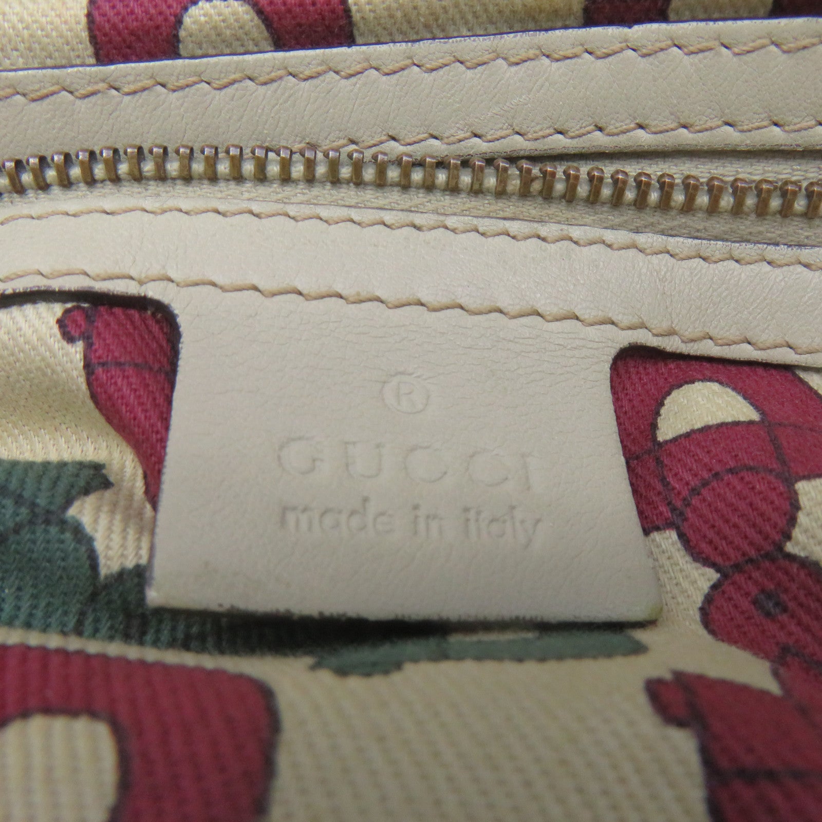 GUCCI Coated Canvas Shoulder Pouch Bag Light Gray