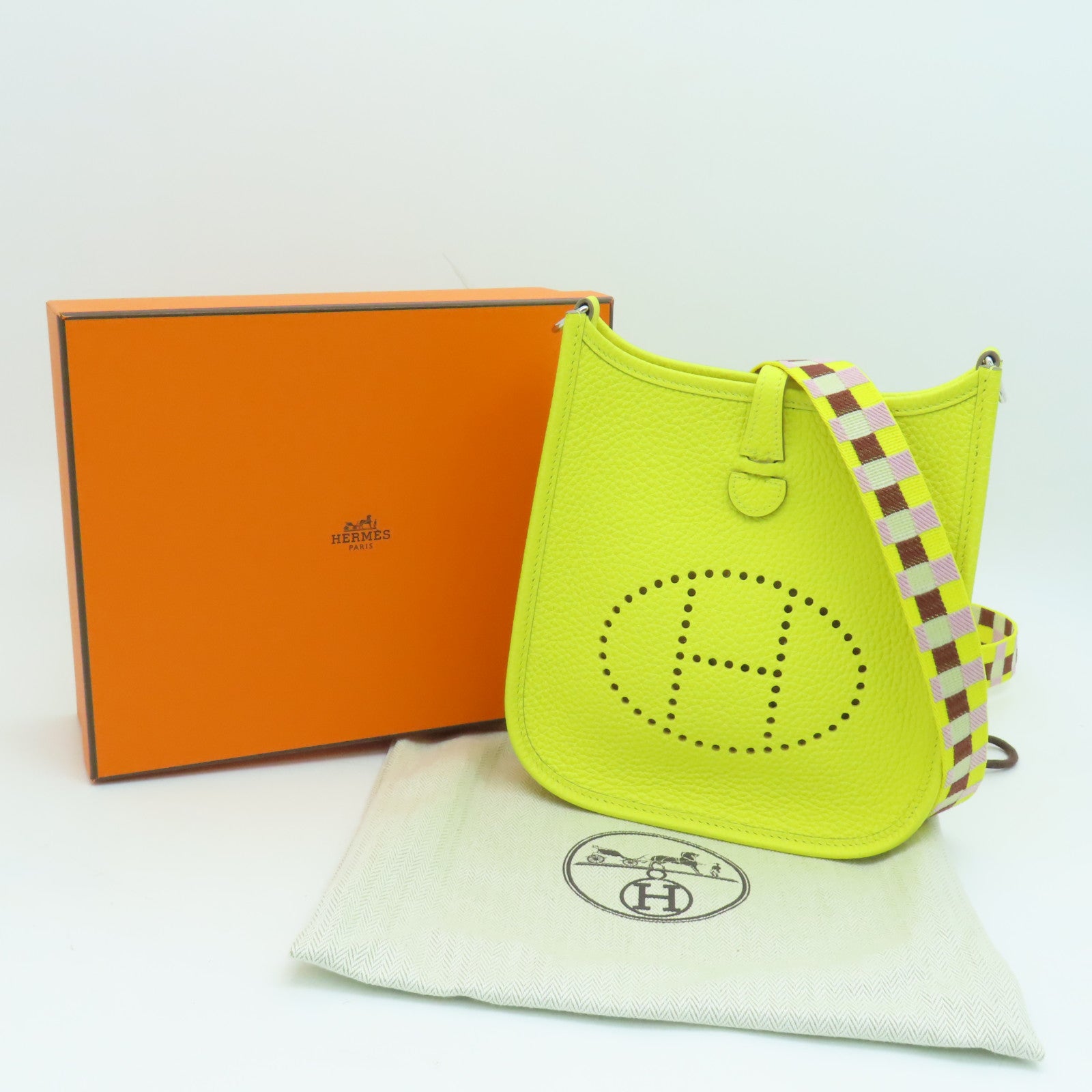HERMES Clemence皮革Evelyne TPM Shoulder Bag银扣肩背袋黄色