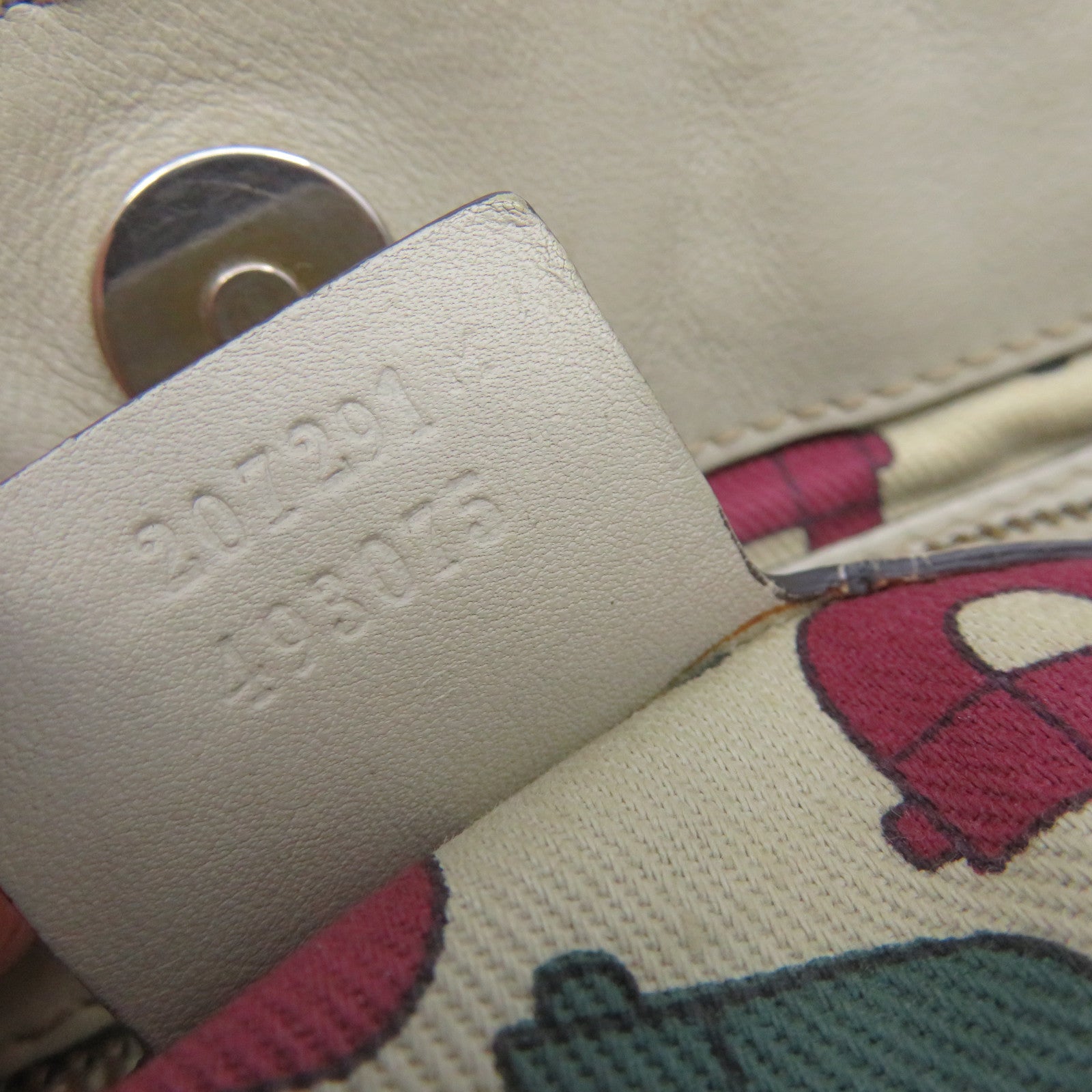 GUCCI Coated Canvas Shoulder Pouch Bag Light Gray