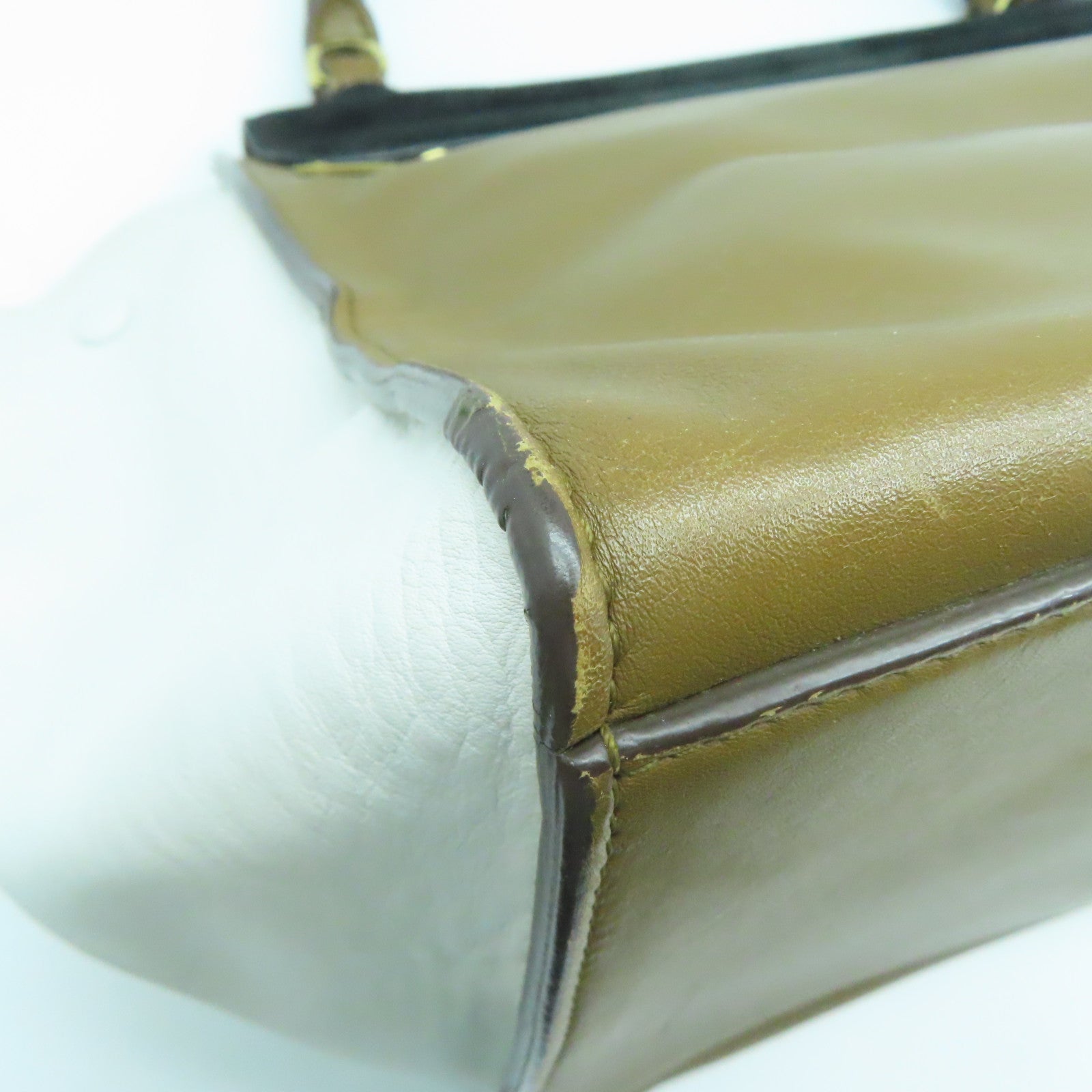CELINE 牛皮皮革Shoulder Bag金扣肩背袋白色啡色