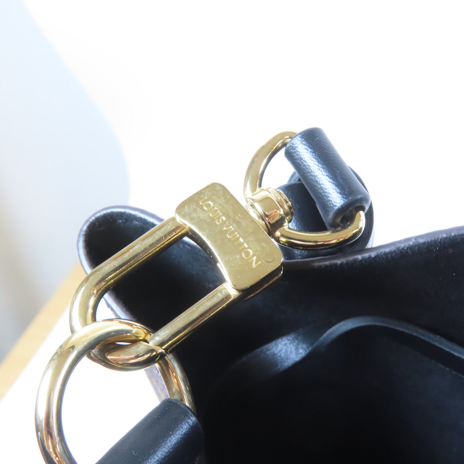 LOUIS VUITTON Monogram Neonoe MM金扣肩背袋啡色