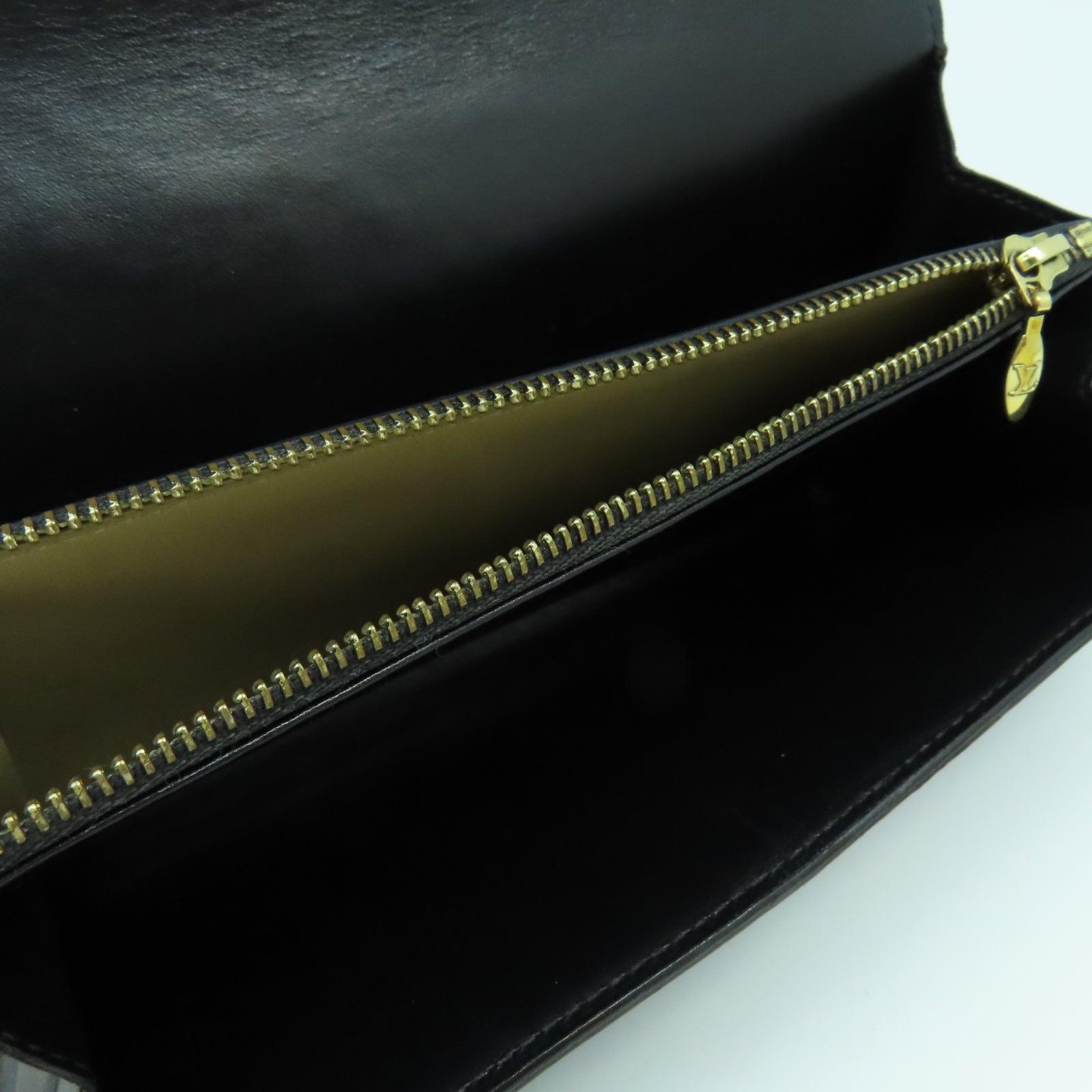 LOUIS VUITTON Vernis Long Wallet金扣长钱包黑色