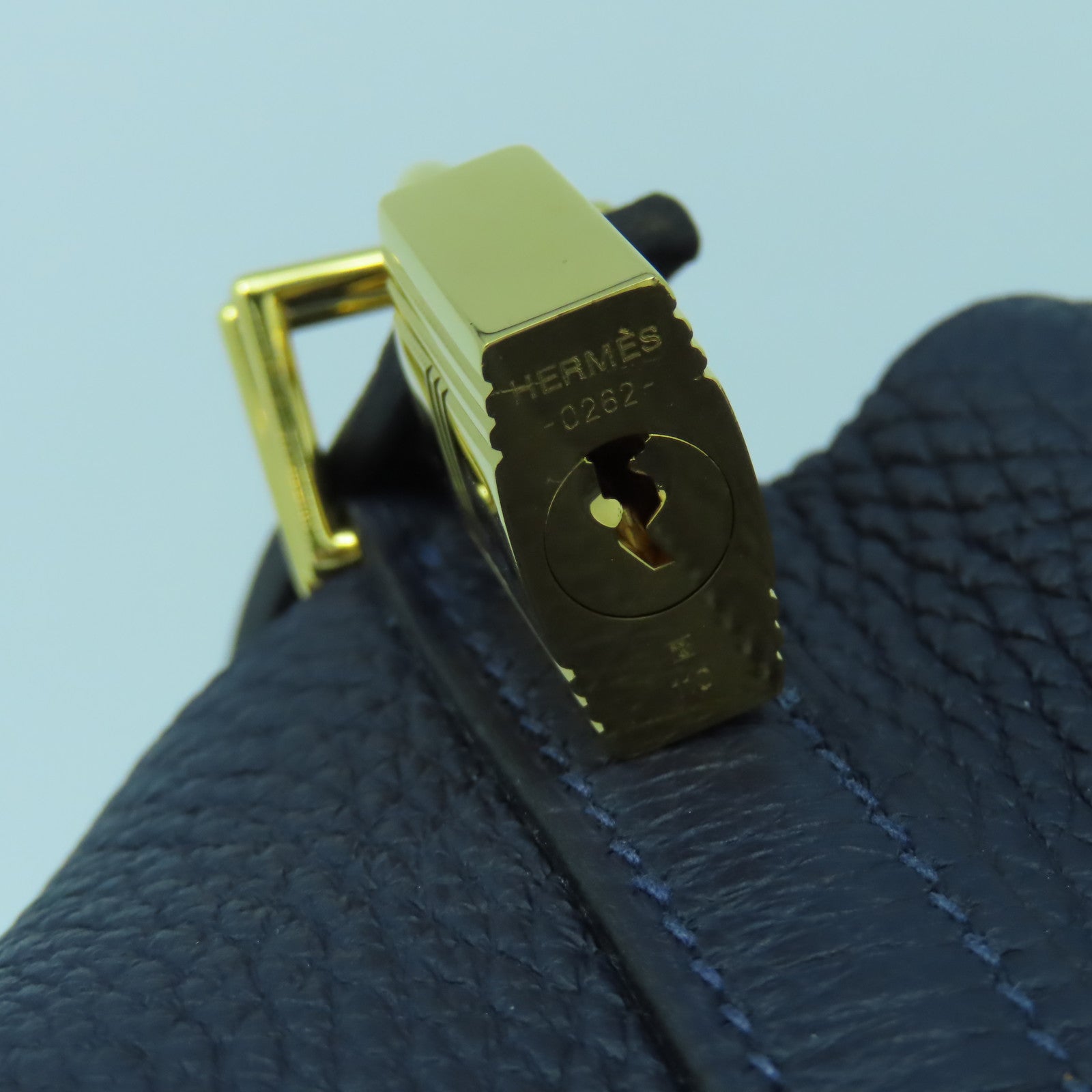 HERMES Clemence皮革Picotin PM金扣手挽袋深藍色