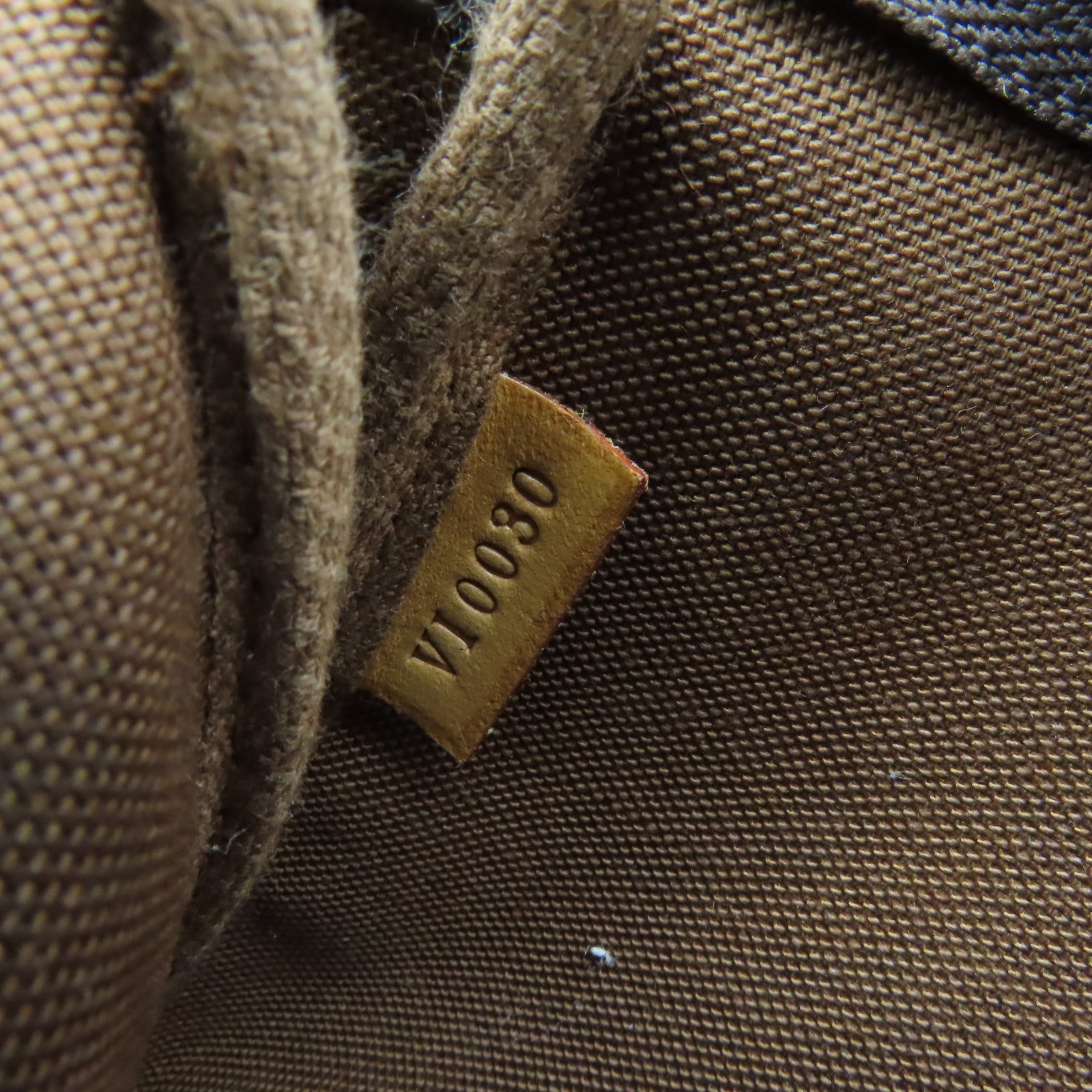 LOUIS VUITTON Monogram Pochette Accessoires Pouch手挽袋啡色