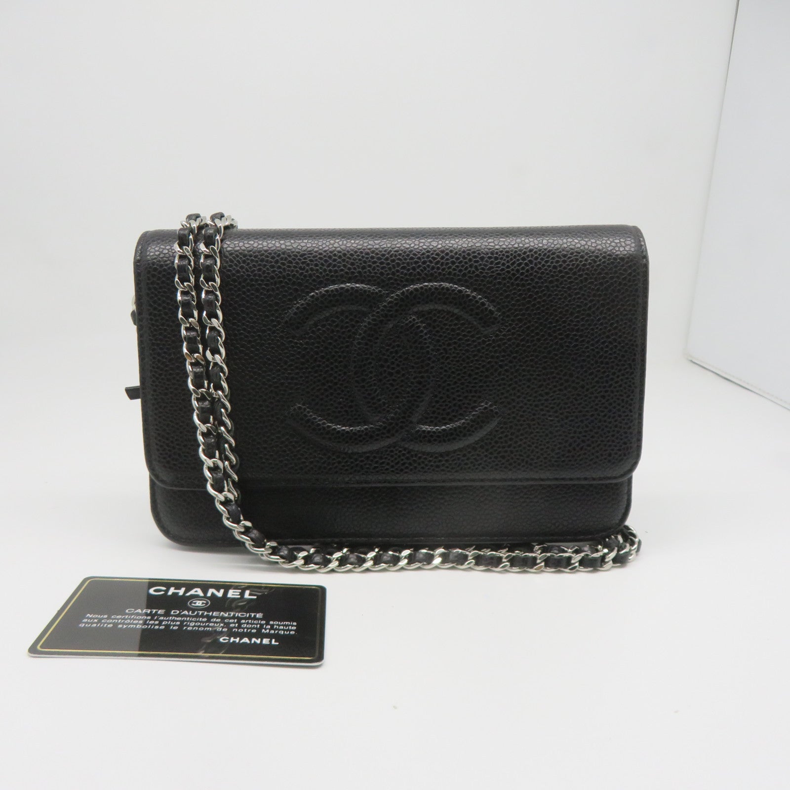 CHANEL cowhide leather Wallet on chain silver buckle chain shoulder bag black