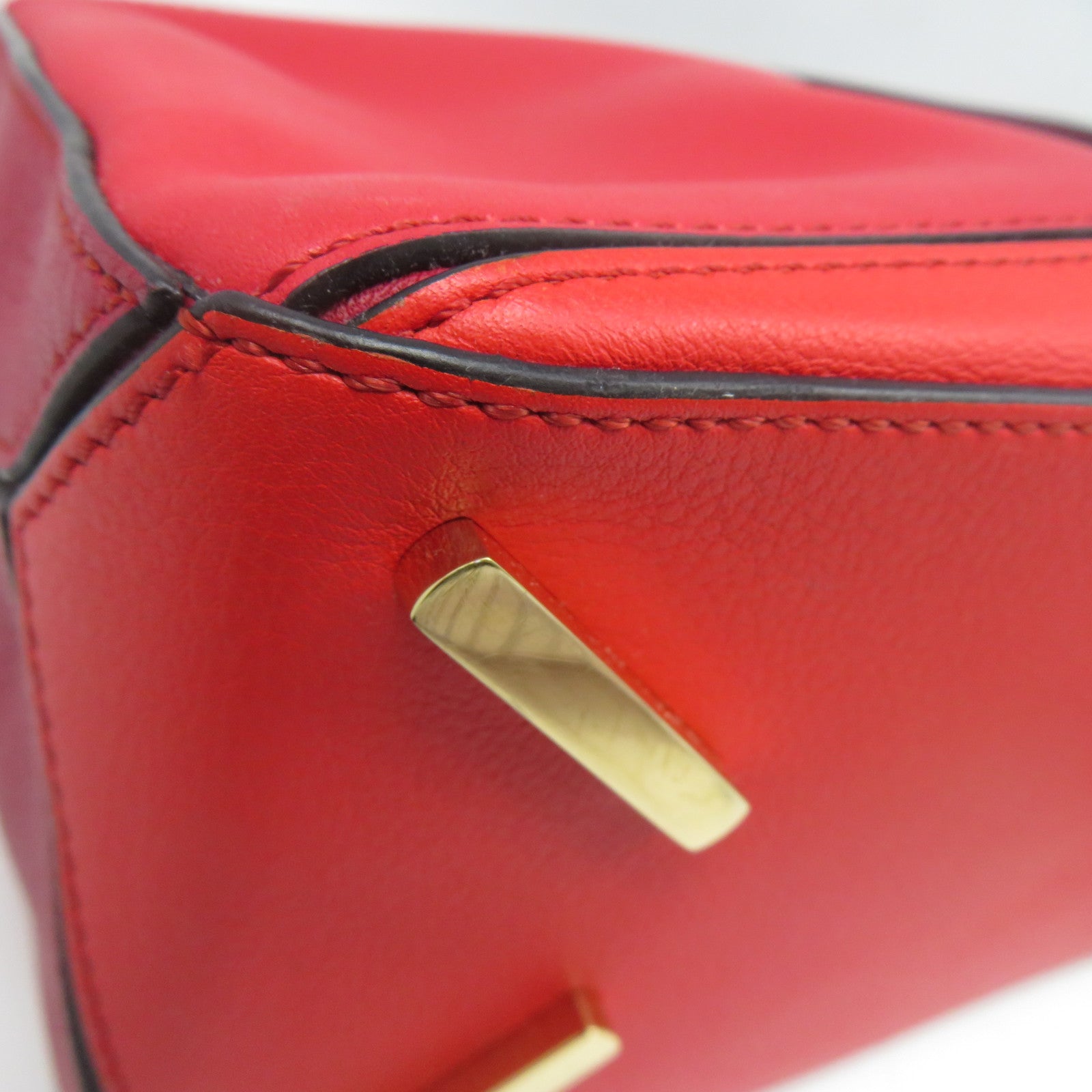 LOEWE 牛皮皮革Puzzle金扣手挽肩背兩用袋紅色