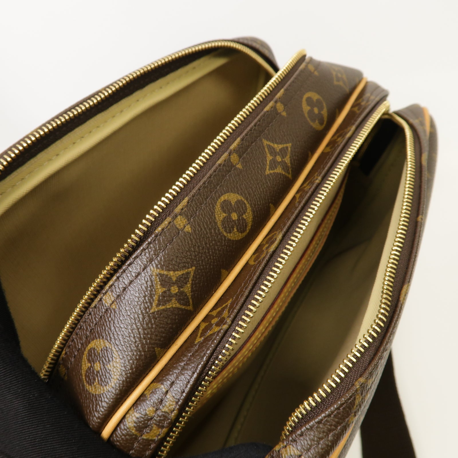 LOUIS VUITTON Monogram Reporter金扣肩背袋棕色