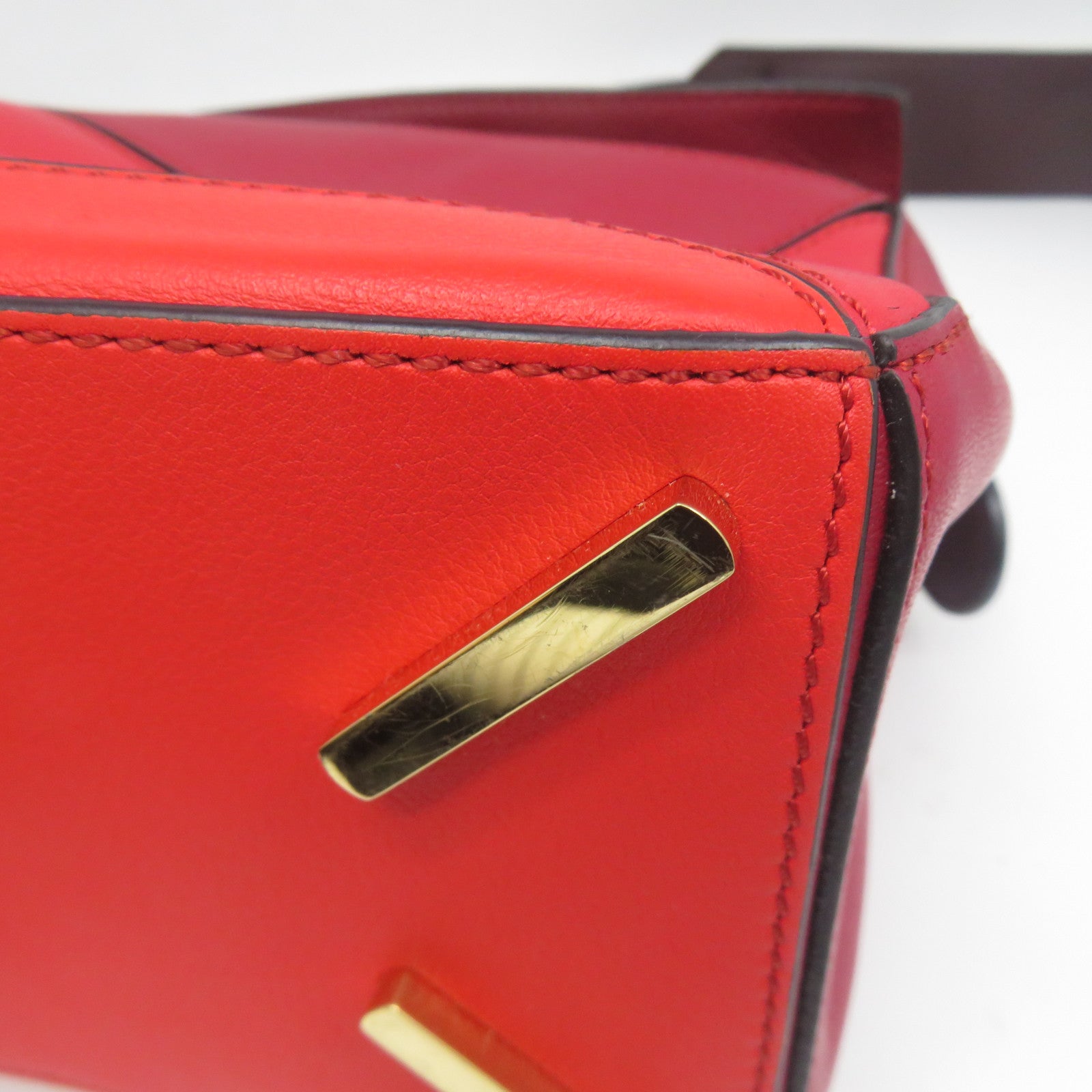 LOEWE 牛皮皮革Puzzle金扣手挽肩背兩用袋紅色