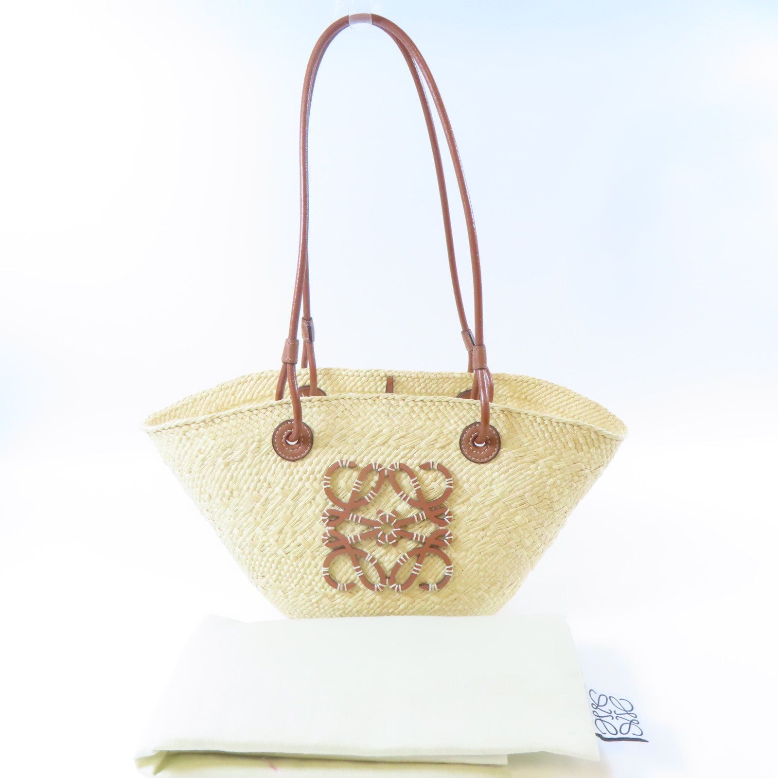 LOEWE 藤料Anagram Basket Bag手挽袋米色/啡色