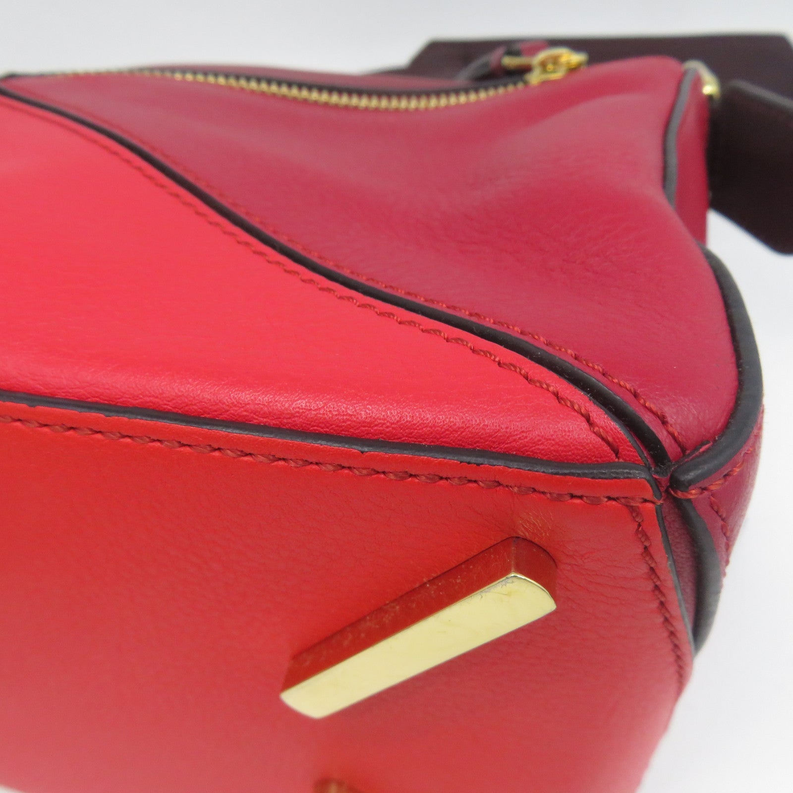 LOEWE 牛皮皮革Puzzle金扣手挽肩背兩用袋紅色
