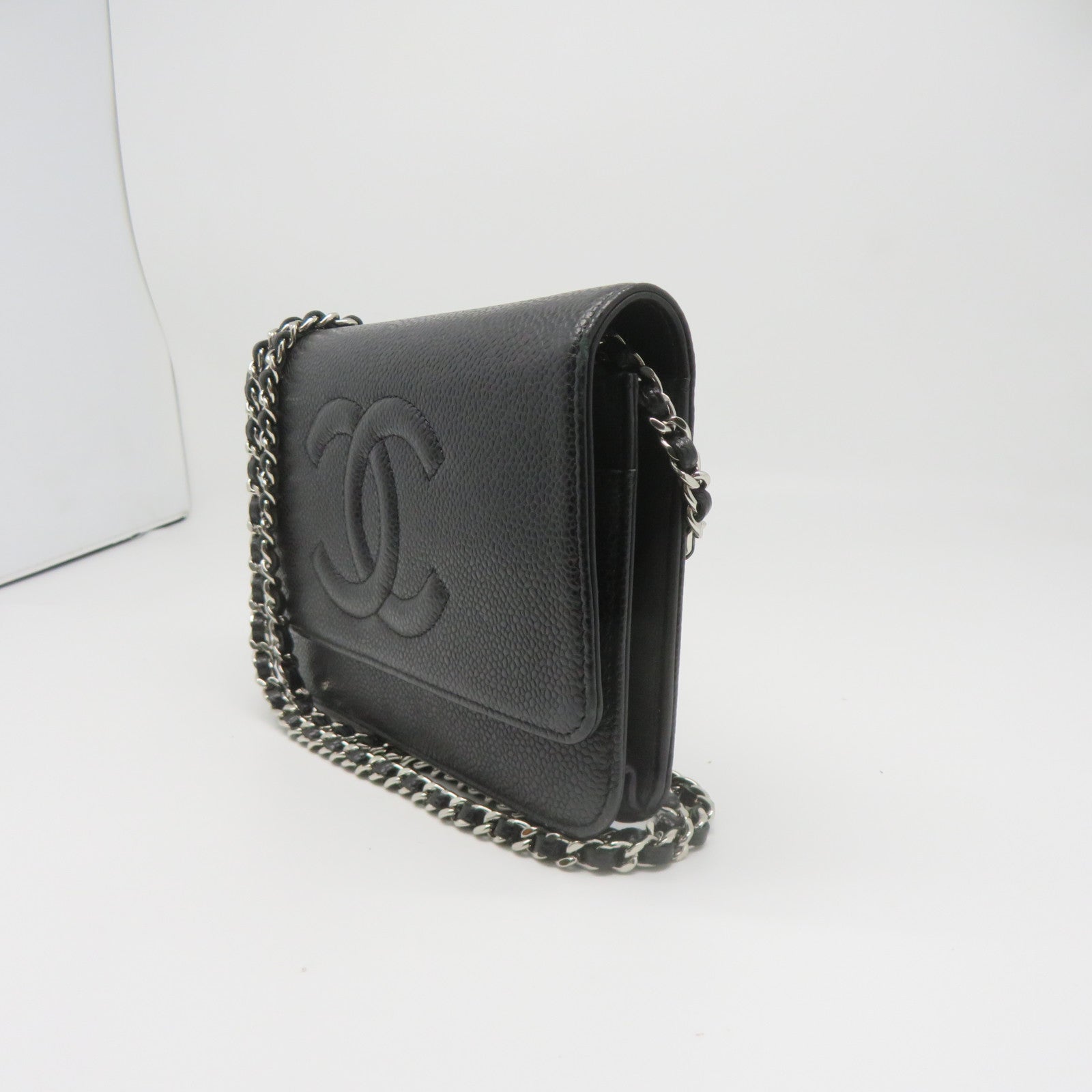 CHANEL cowhide leather Wallet on chain silver buckle chain shoulder bag black