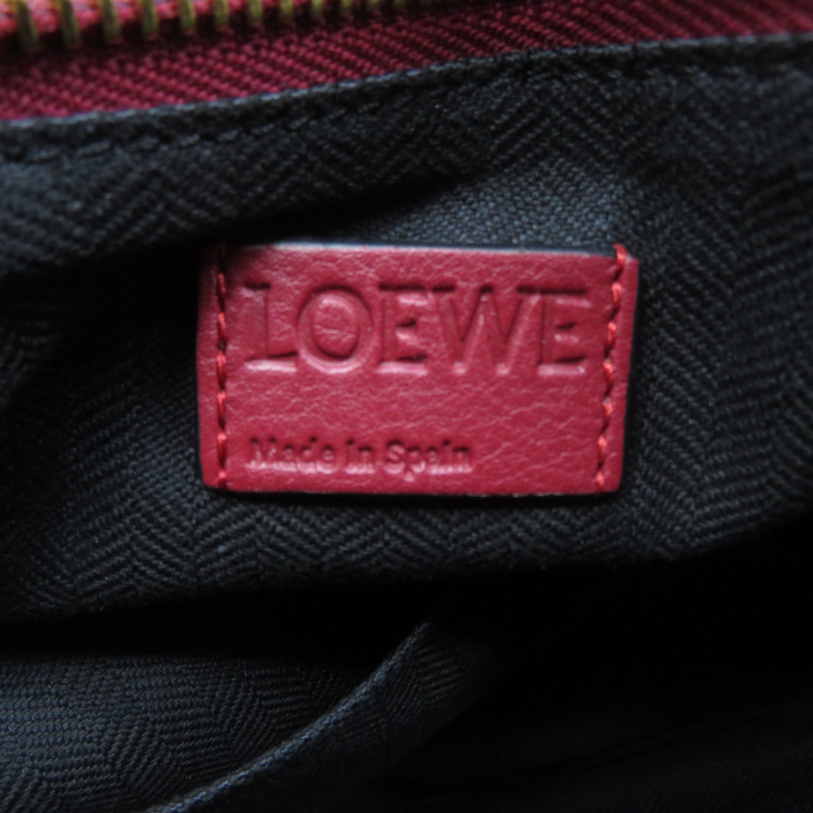 LOEWE 牛皮皮革Puzzle金扣手挽肩背兩用袋紅色