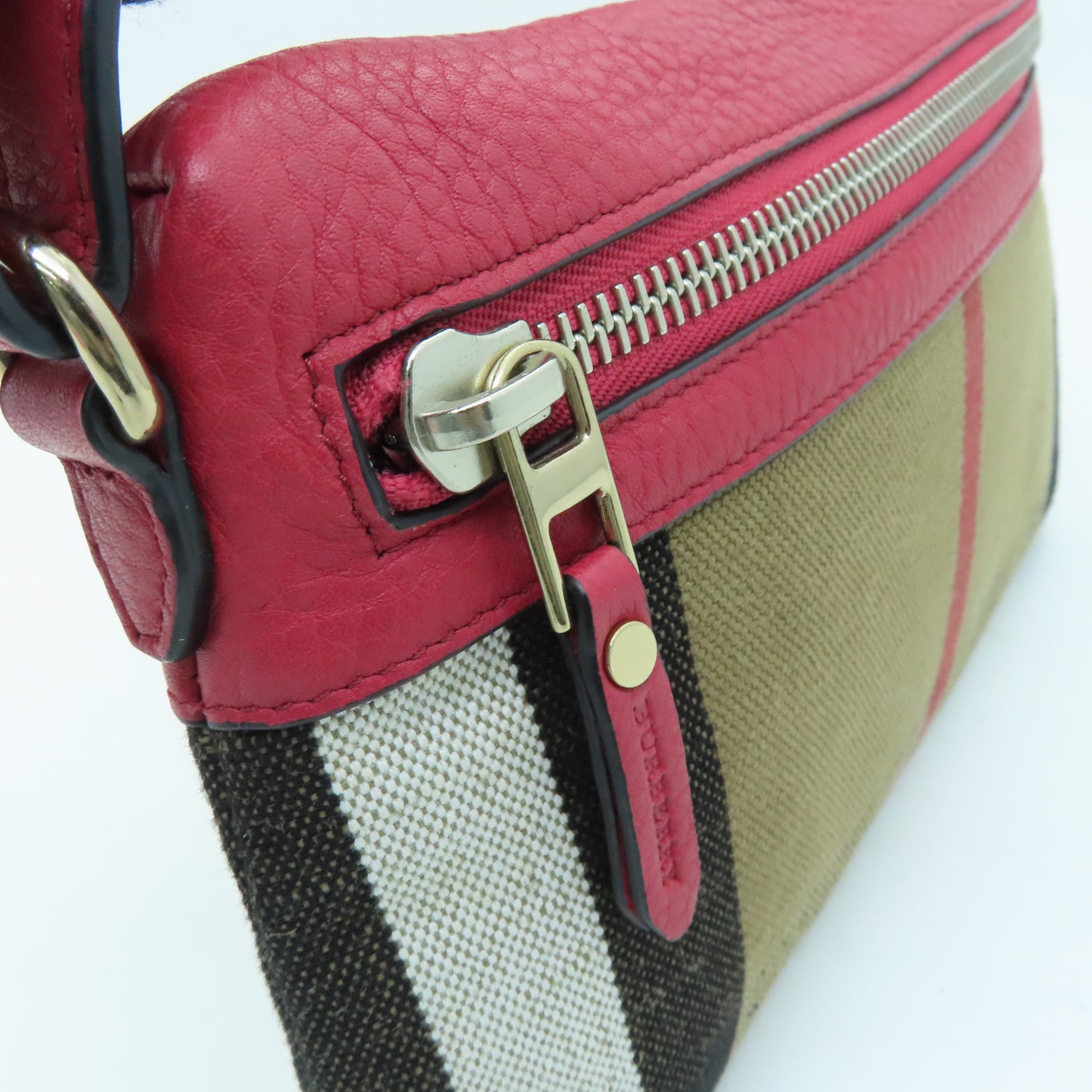 BURBERRY Canvas Shoulder Bag Gold Buckle Shoulder Bag Brown Red