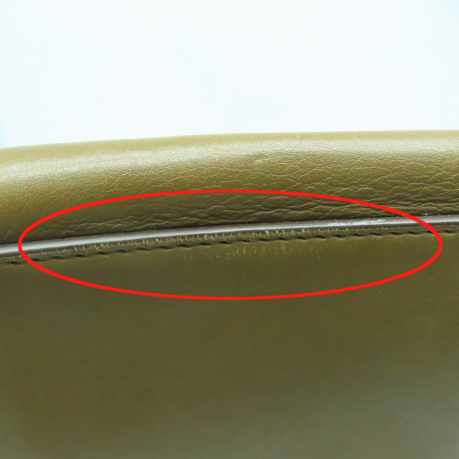 CELINE 牛皮皮革Shoulder Bag金扣肩背袋白色啡色