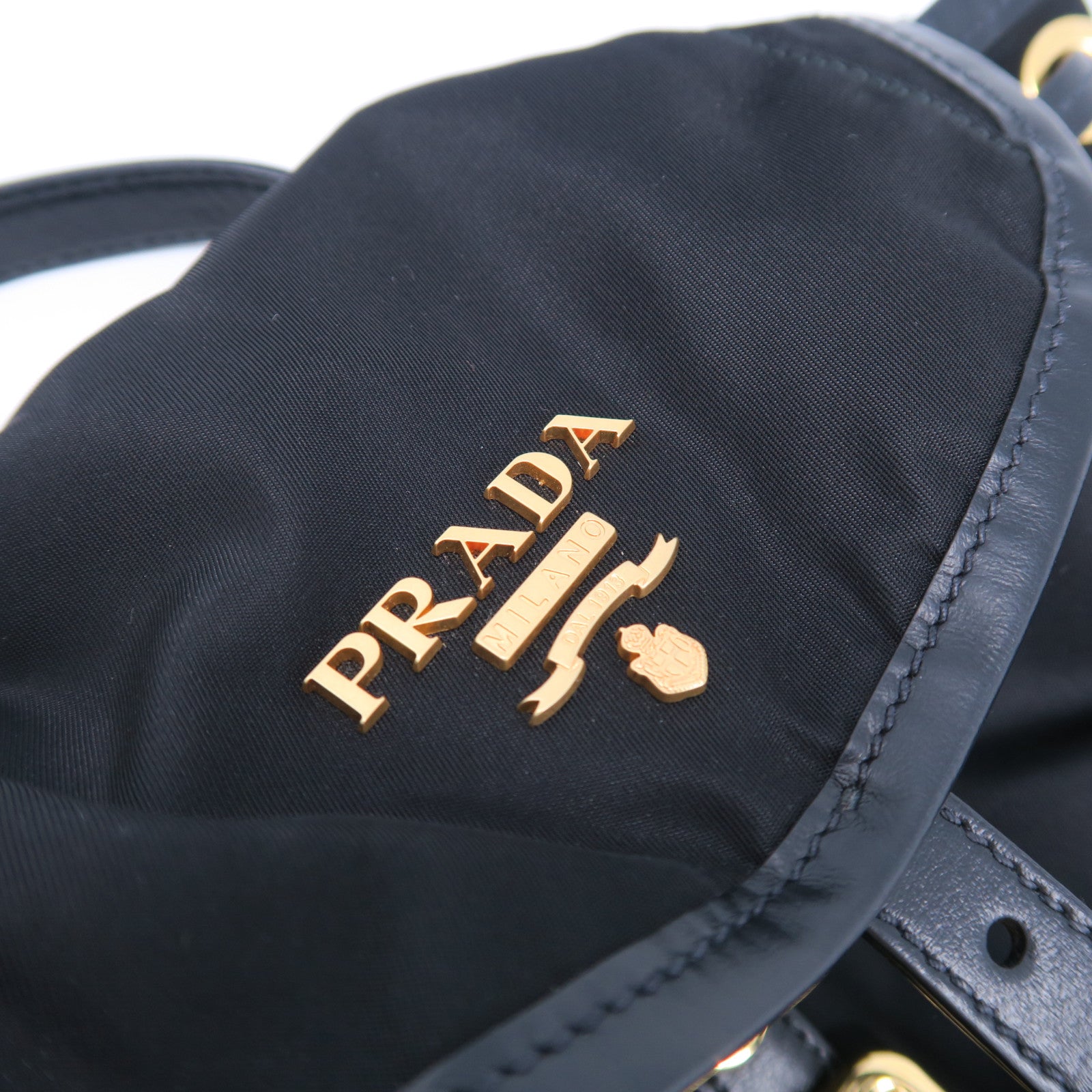 PRADA 尼龍Backpack金扣背包黑色