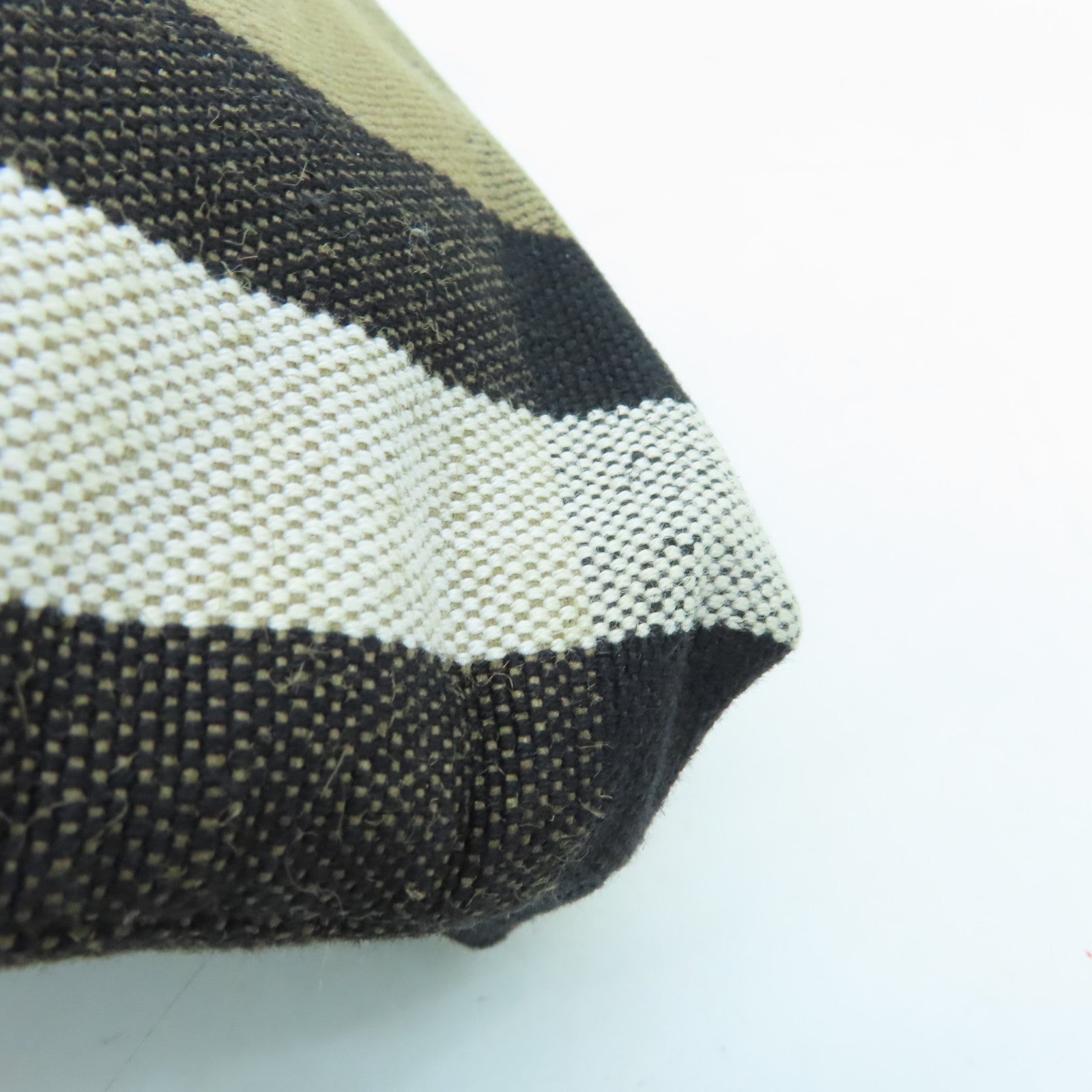 BURBERRY Canvas Shoulder Bag Gold Buckle Shoulder Bag Brown Red