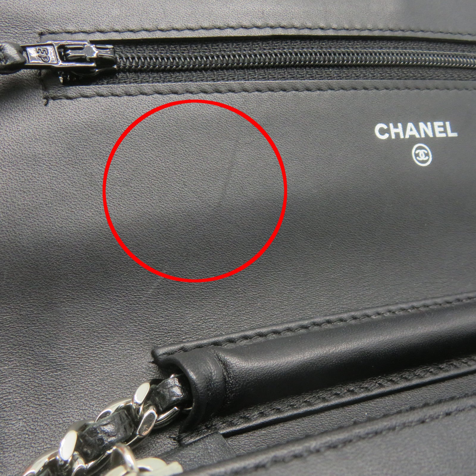CHANEL cowhide leather Wallet on chain silver buckle chain shoulder bag black