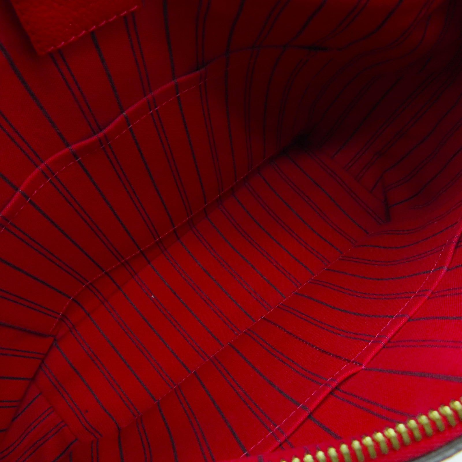 LOUIS VUITTON Monogram Empreinte Bastille MM金扣手挽肩背兩用袋紅色