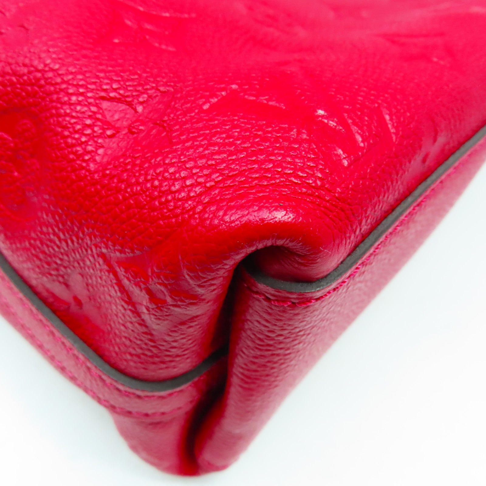 LOUIS VUITTON Monogram Empreinte Bastille MM金扣手挽肩背兩用袋紅色