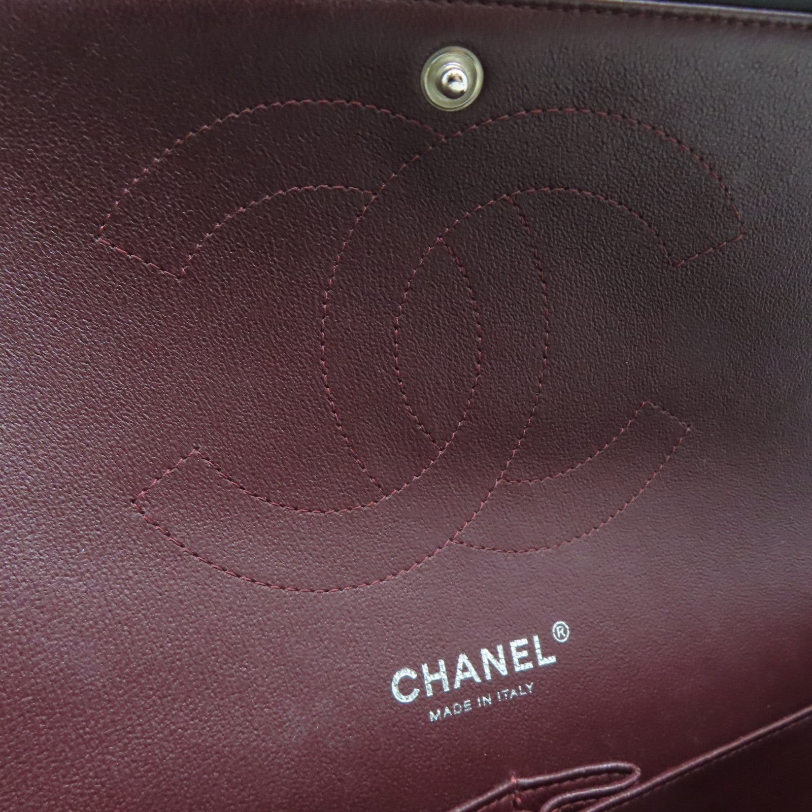 CHANEL 菱格羊皮皮革Classic銀扣肩背袋黑色