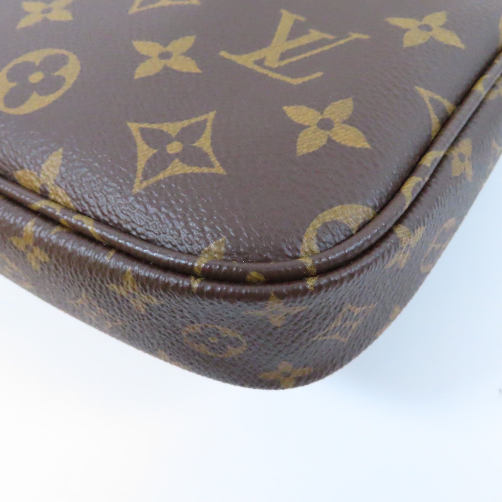LOUIS VUITTON Monogram Mutti Pochette Accessories金扣手挽肩背兩用袋啡色