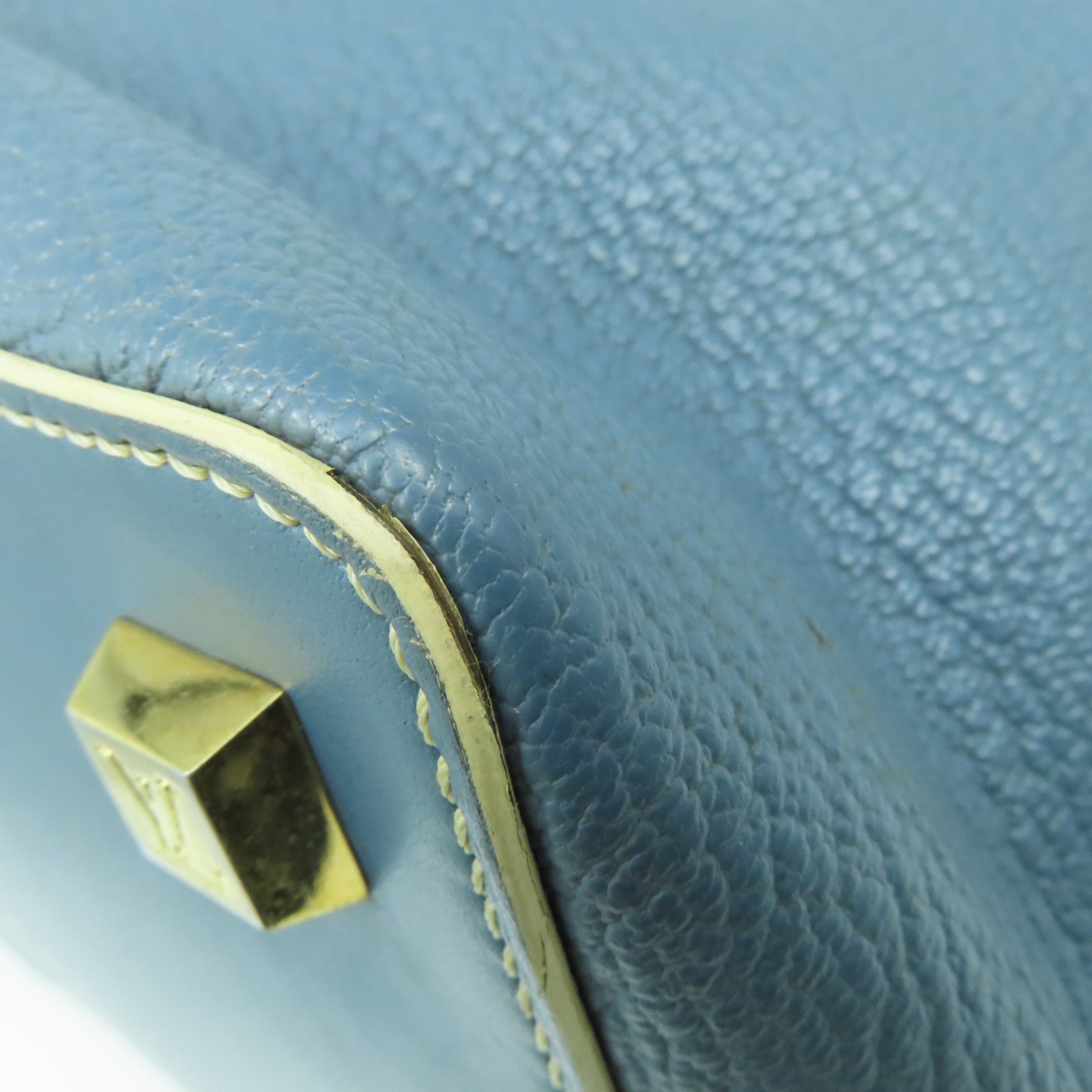 LOUIS VUITTON Suhali Leather Lingenieux PM Hand Bag Gold Buckle Blue
