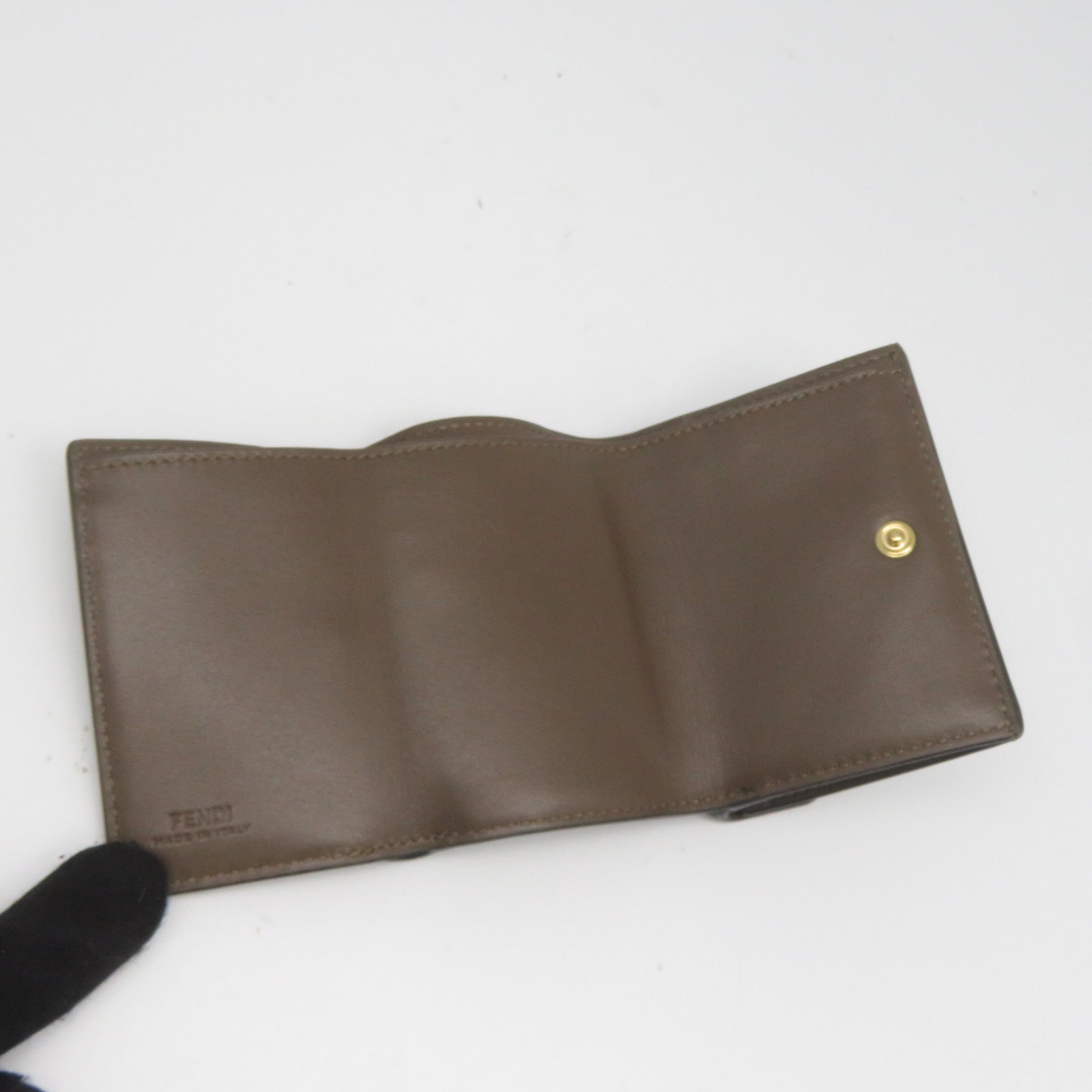 FENDI 牛皮皮革Wallet金扣錢包啡色