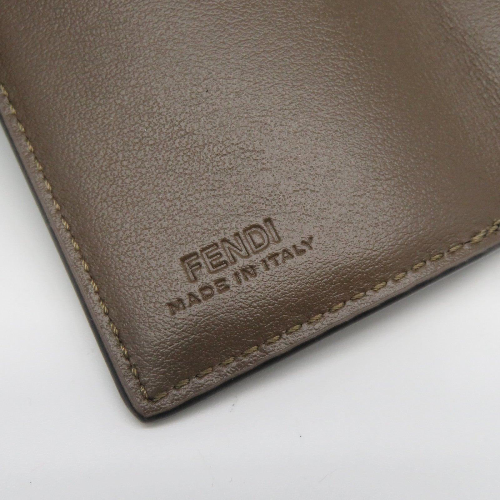 FENDI 牛皮皮革Wallet金扣錢包啡色