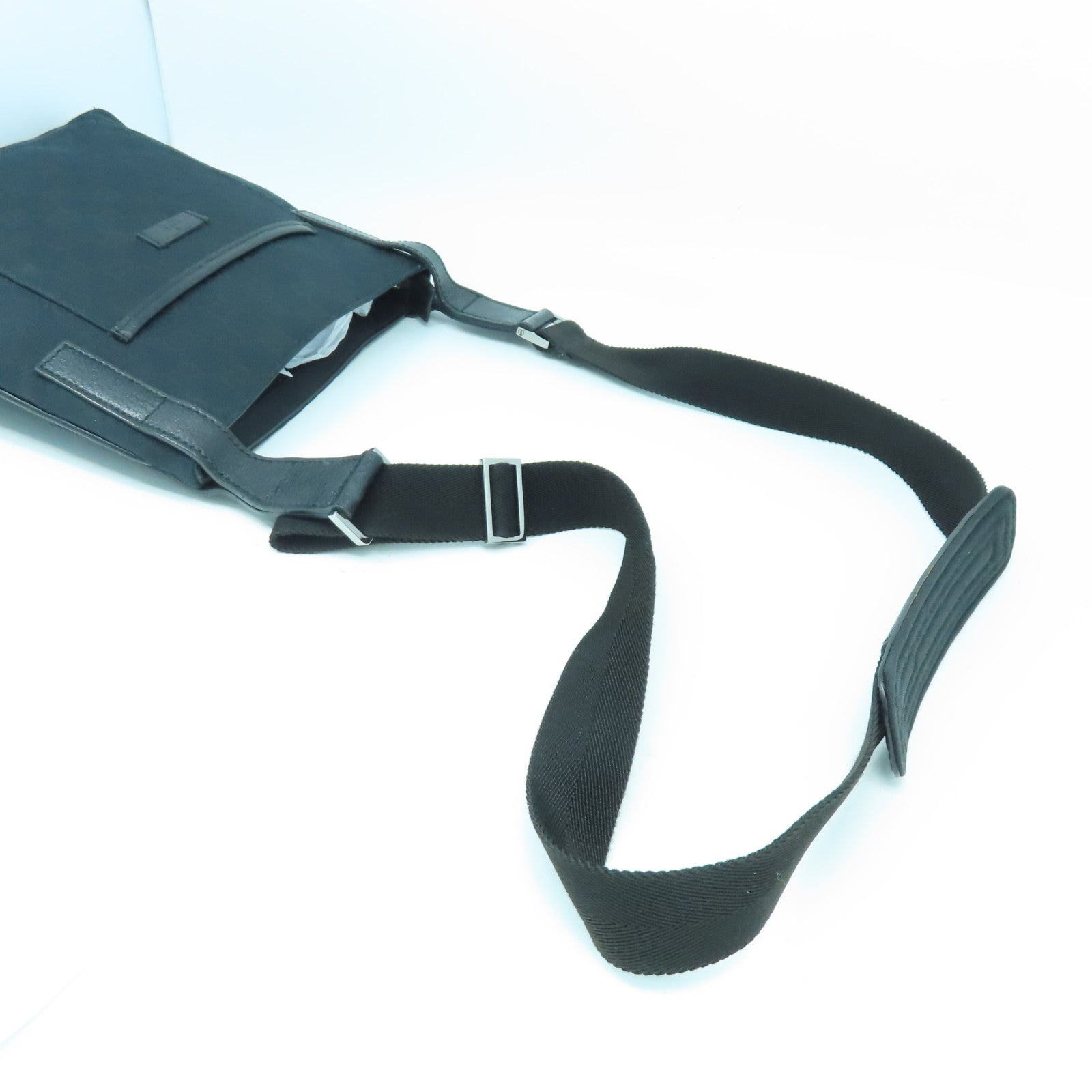 GUCCI 帆布Shoulder Bag銀扣肩背袋黑色