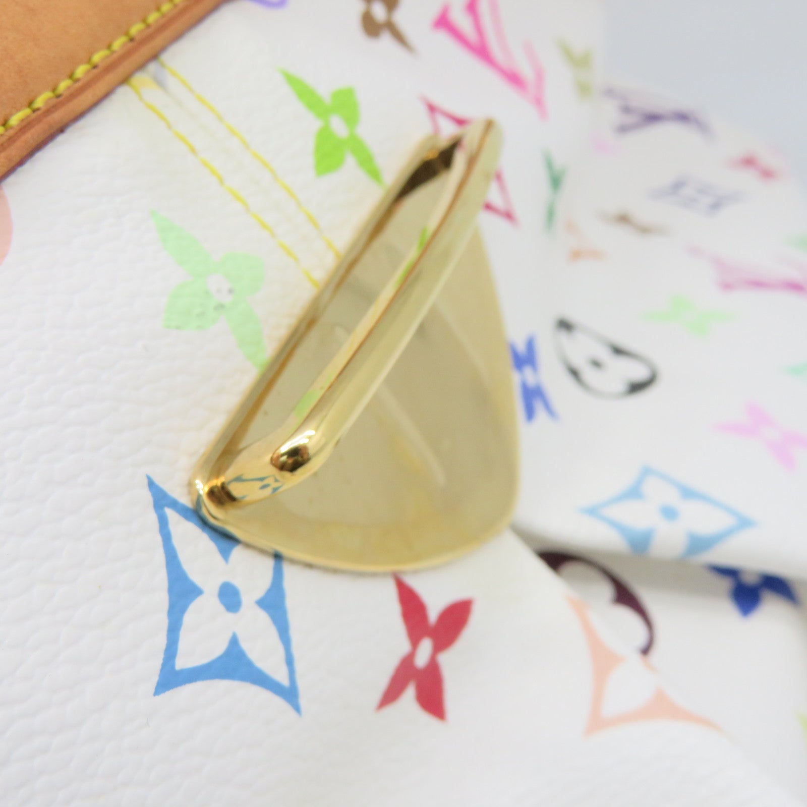 LOUIS VUITTON Mono-Multi Ursula Hand Bag金扣手挽袋白色/彩色
