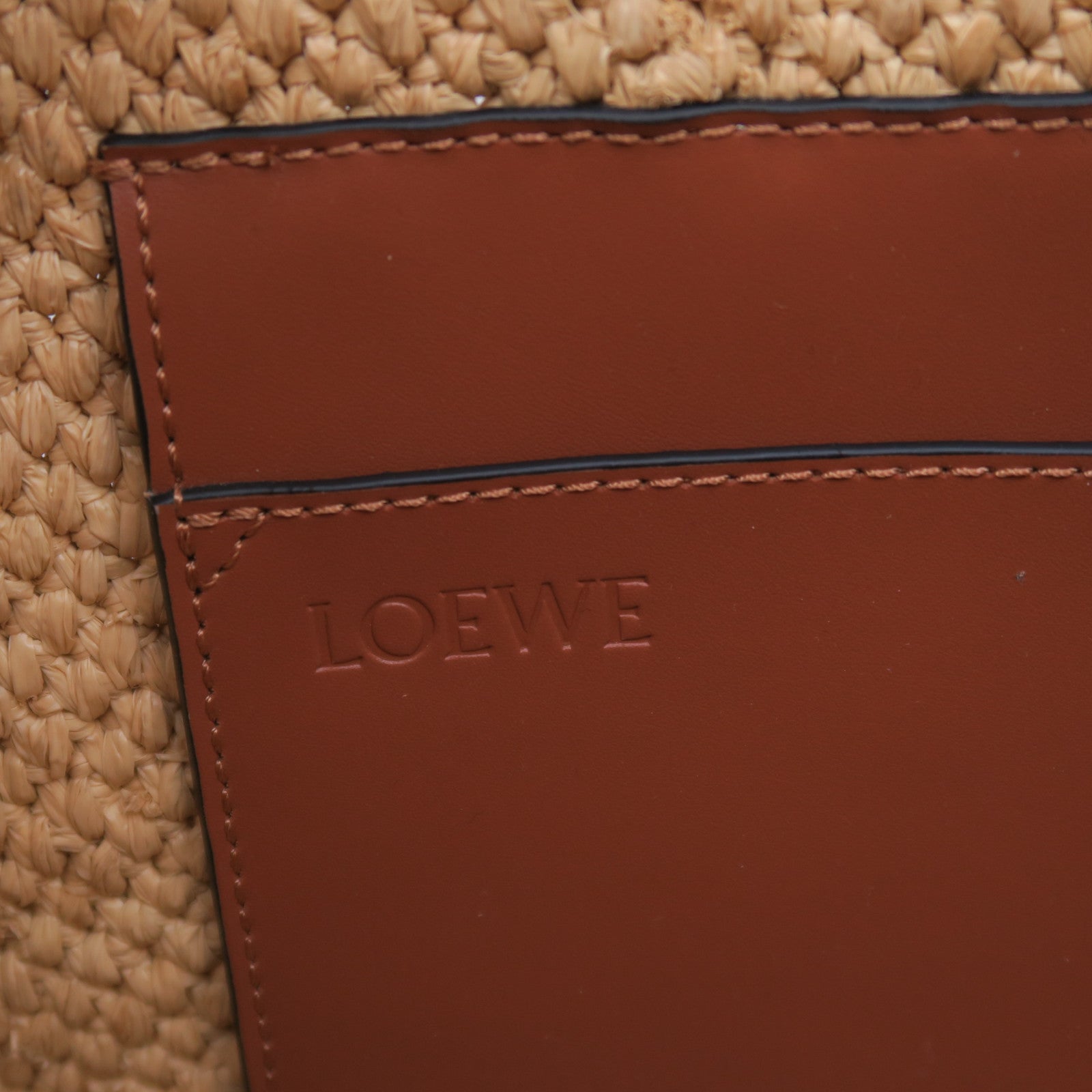 LOEWE 酒椰Font Tote M金扣手挽肩背兩用袋啡色