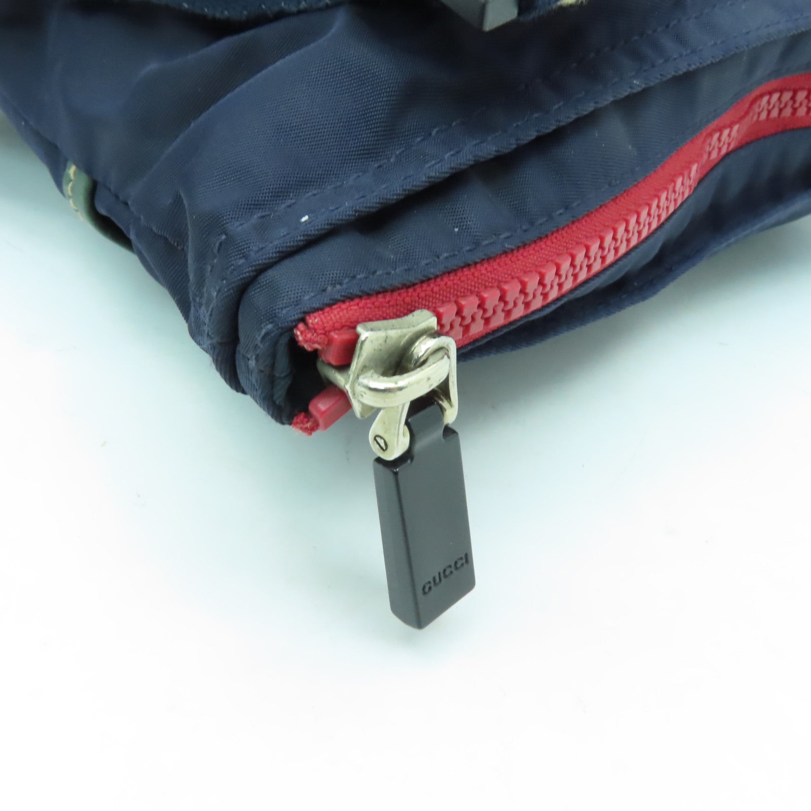 GUCCI 尼龍Shoulder Bag銀扣肩背袋藍色