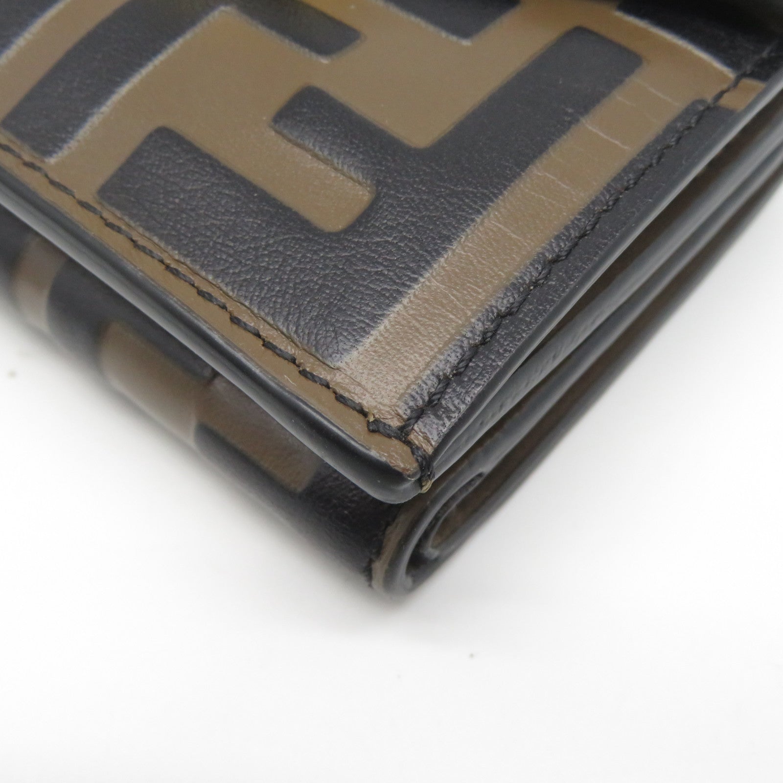 FENDI 牛皮皮革Wallet金扣錢包啡色