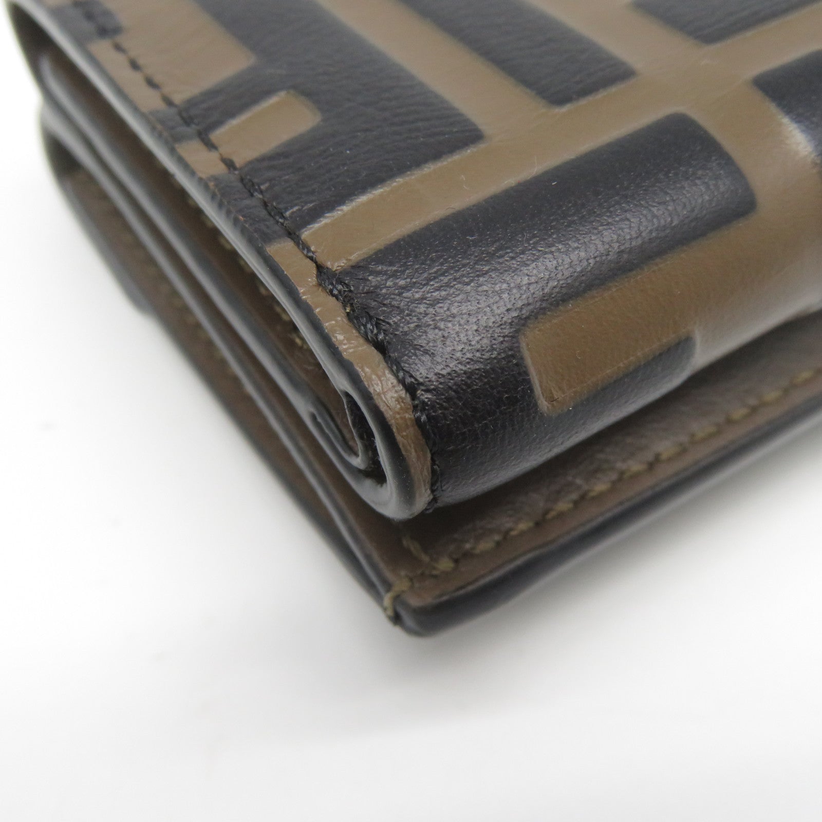 FENDI 牛皮皮革Wallet金扣錢包啡色