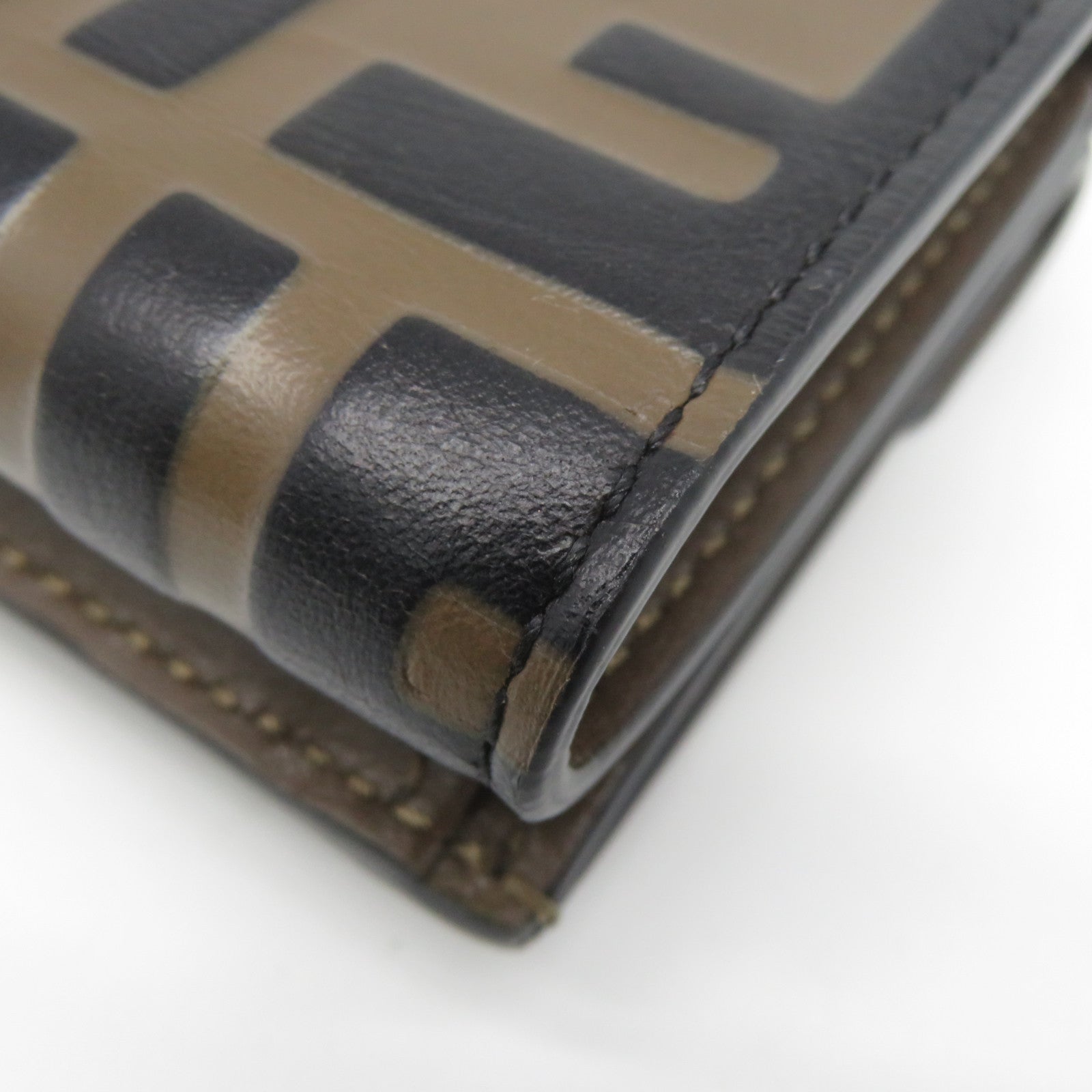 FENDI 牛皮皮革Wallet金扣錢包啡色