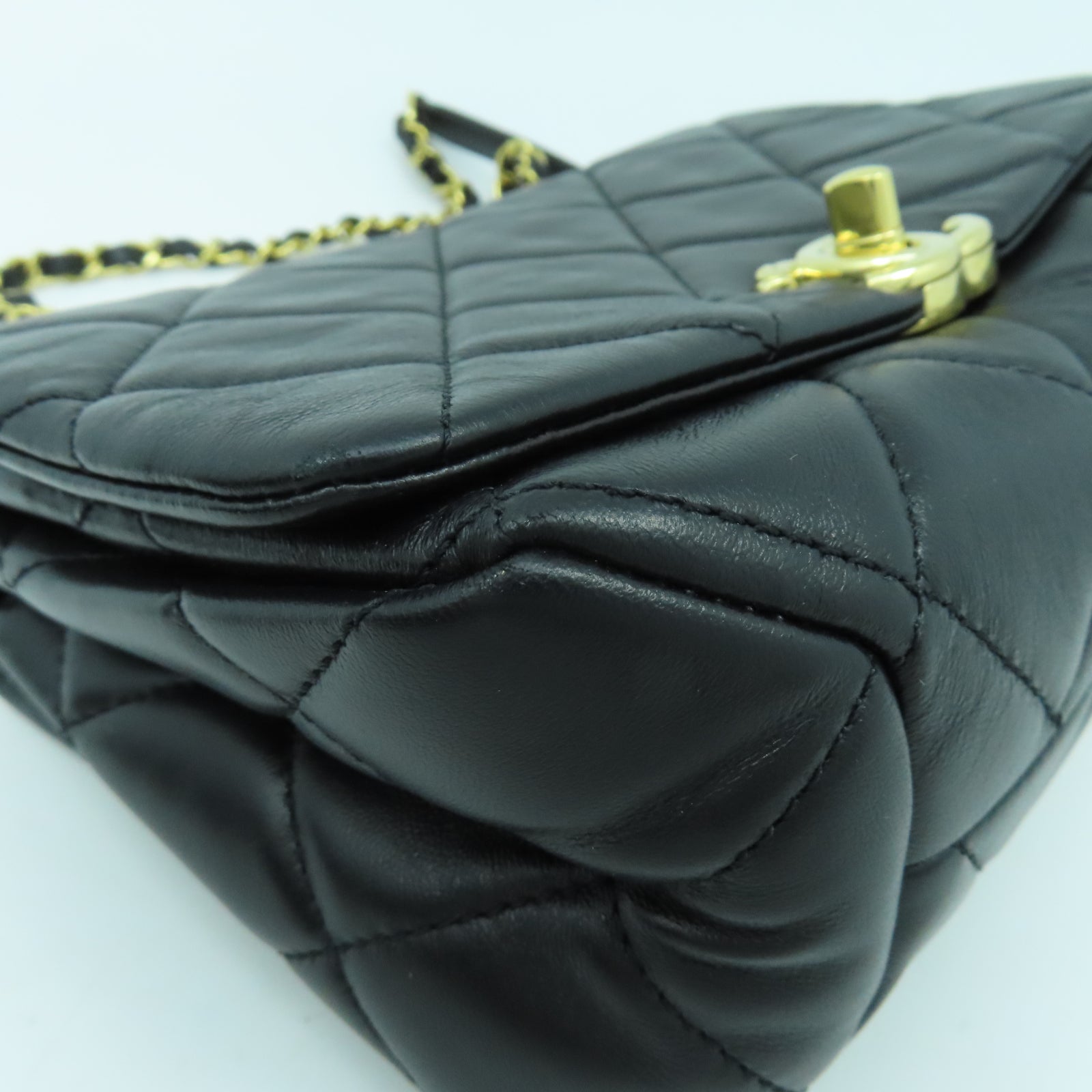 CHANEL 菱格羊皮皮革Chain Shoulder金扣鏈帶手挽肩背兩用袋黑色